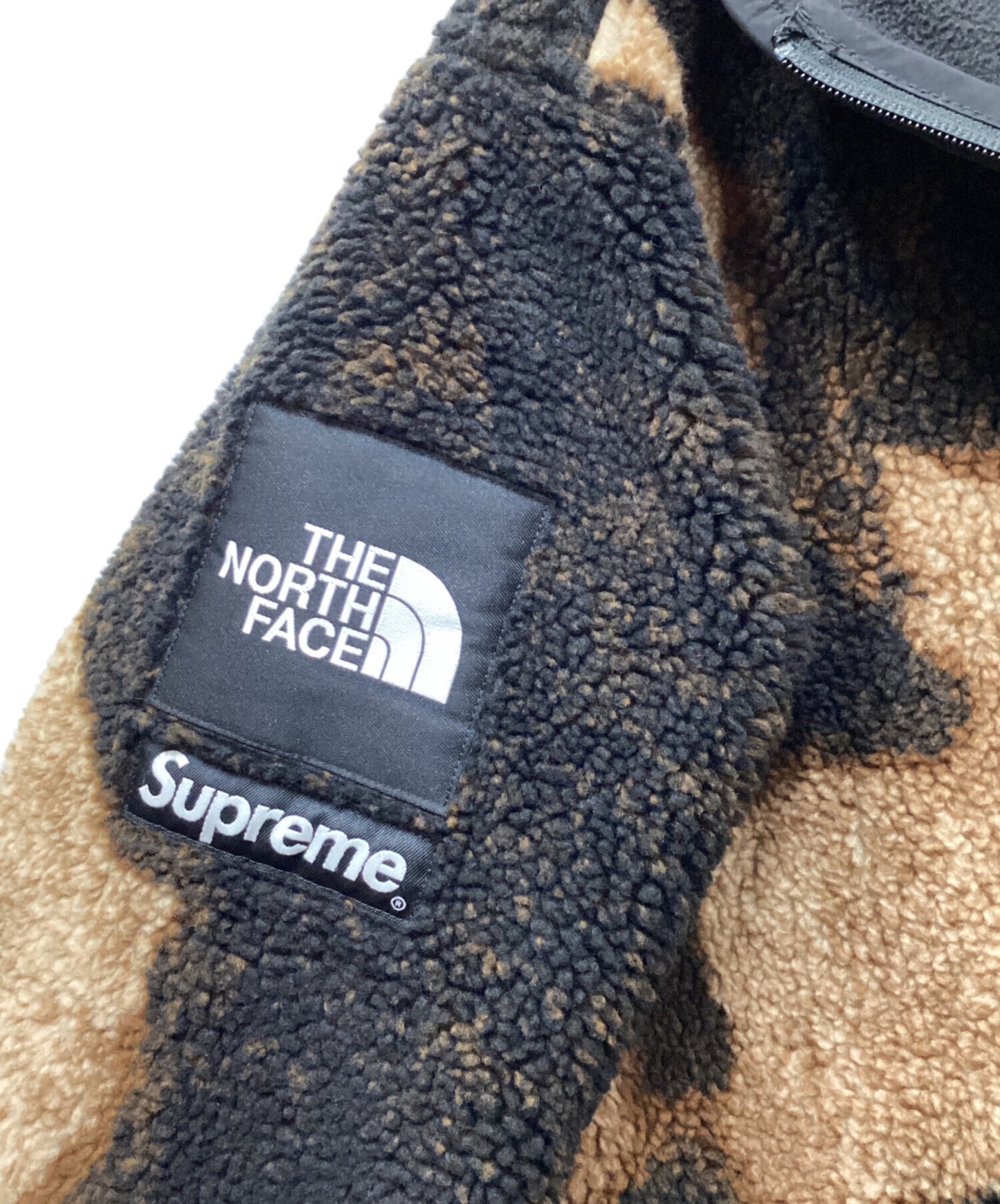 [Pre-owned] SUPREME Bleached Denim Print Fleece Jacket NA52100I