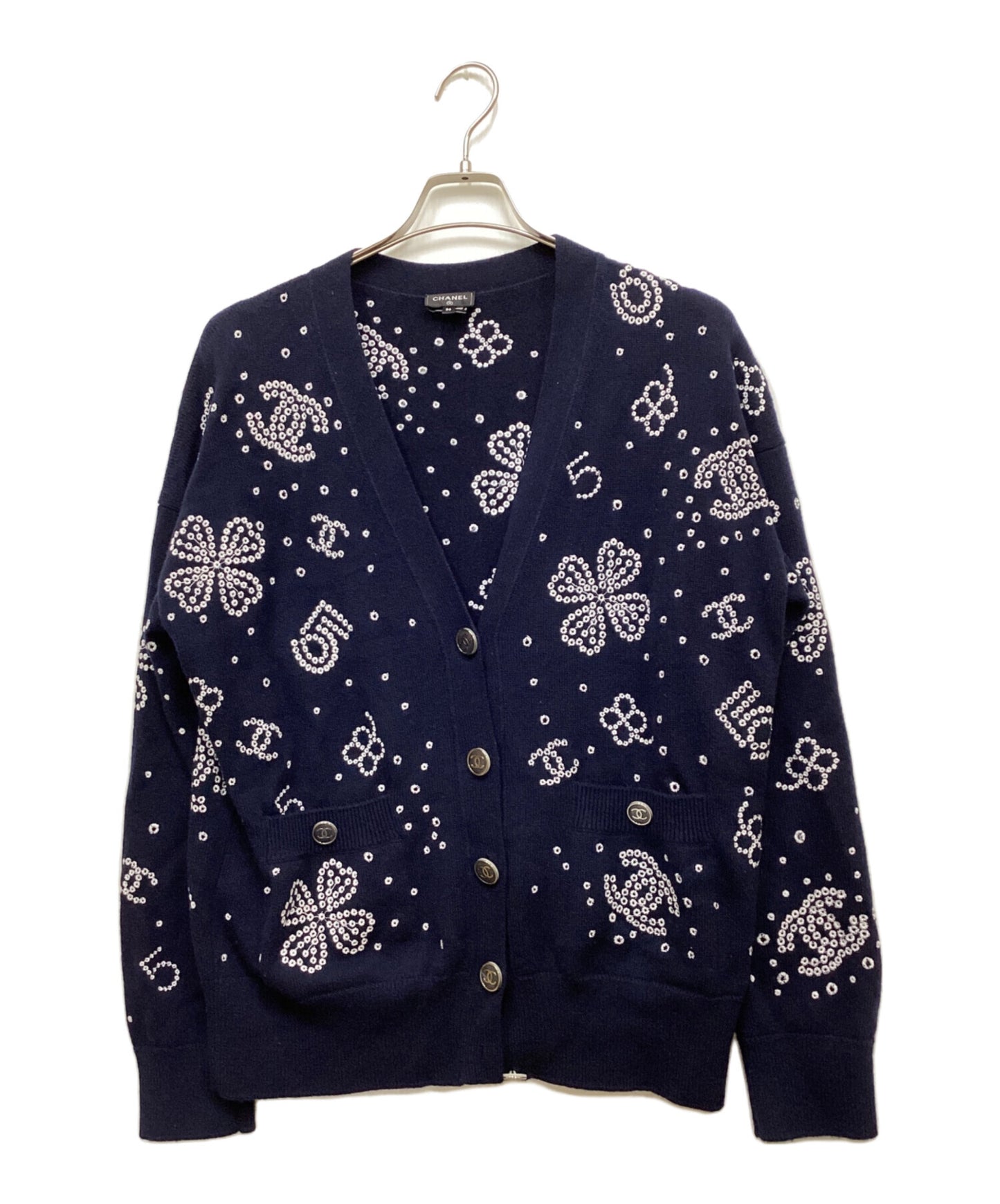 [Pre-owned] CHANEL Clover & Coco Mark Embroidered Knit Cardigan P74363K10710