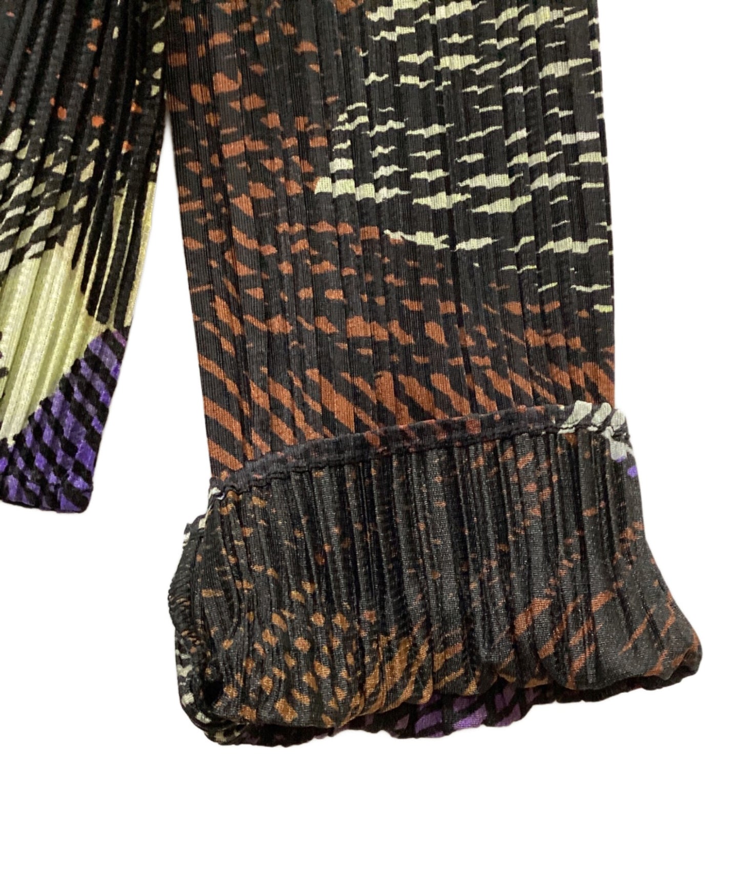 [Pre-owned] PLEATS PLEASE Pleated cut and sewn with a full pattern PP03-JK671