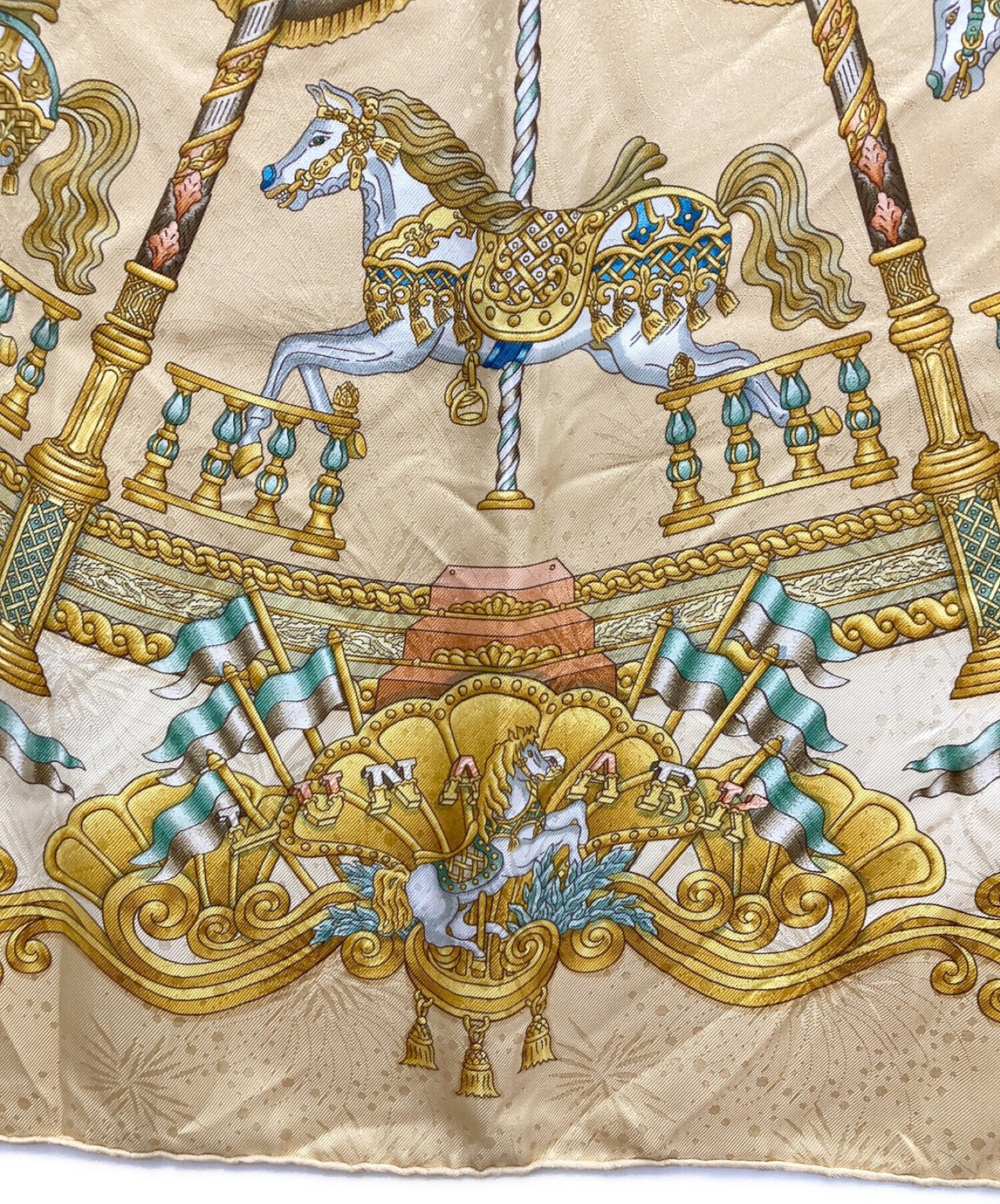 [Pre-owned] HERMES Carré 90/silk scarf