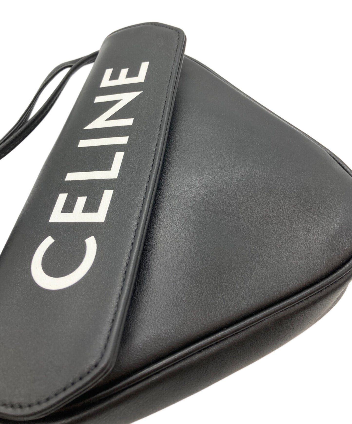 [Pre-owned] CELINE Triangle Bag 195903DCS.38SI
