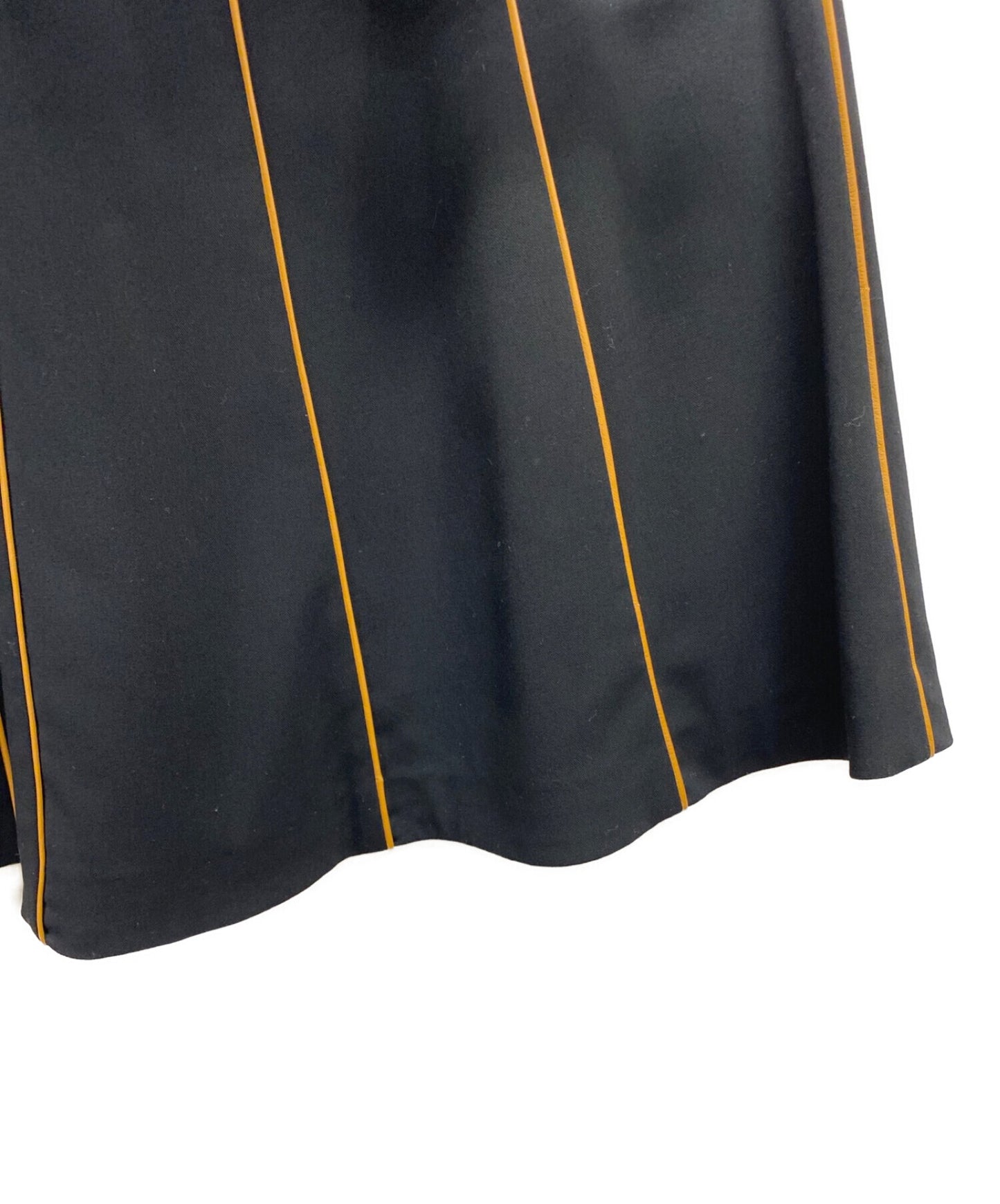 [Pre-owned] HERMES Leather piping skirt