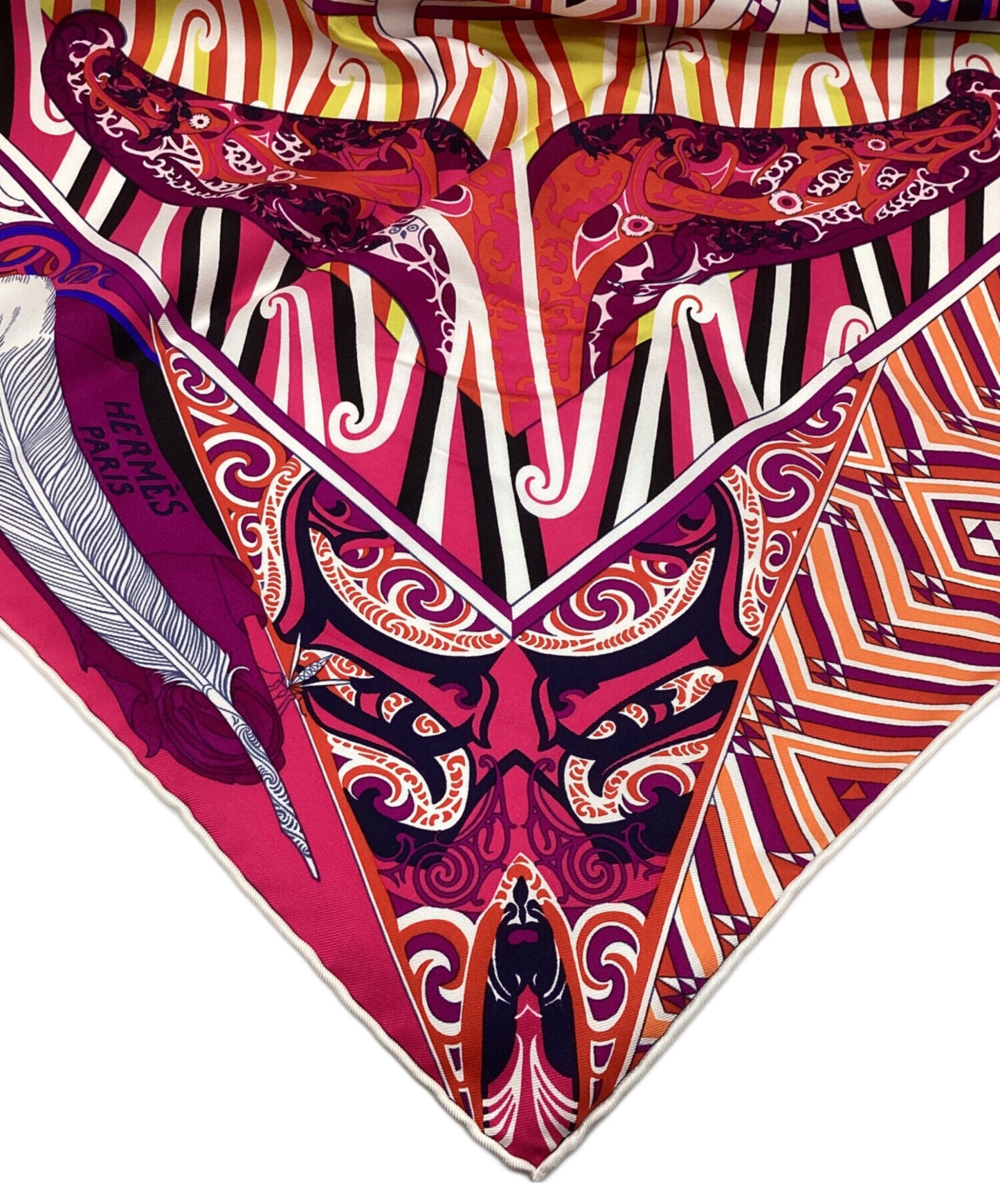 [Pre-owned] HERMES silk scarf