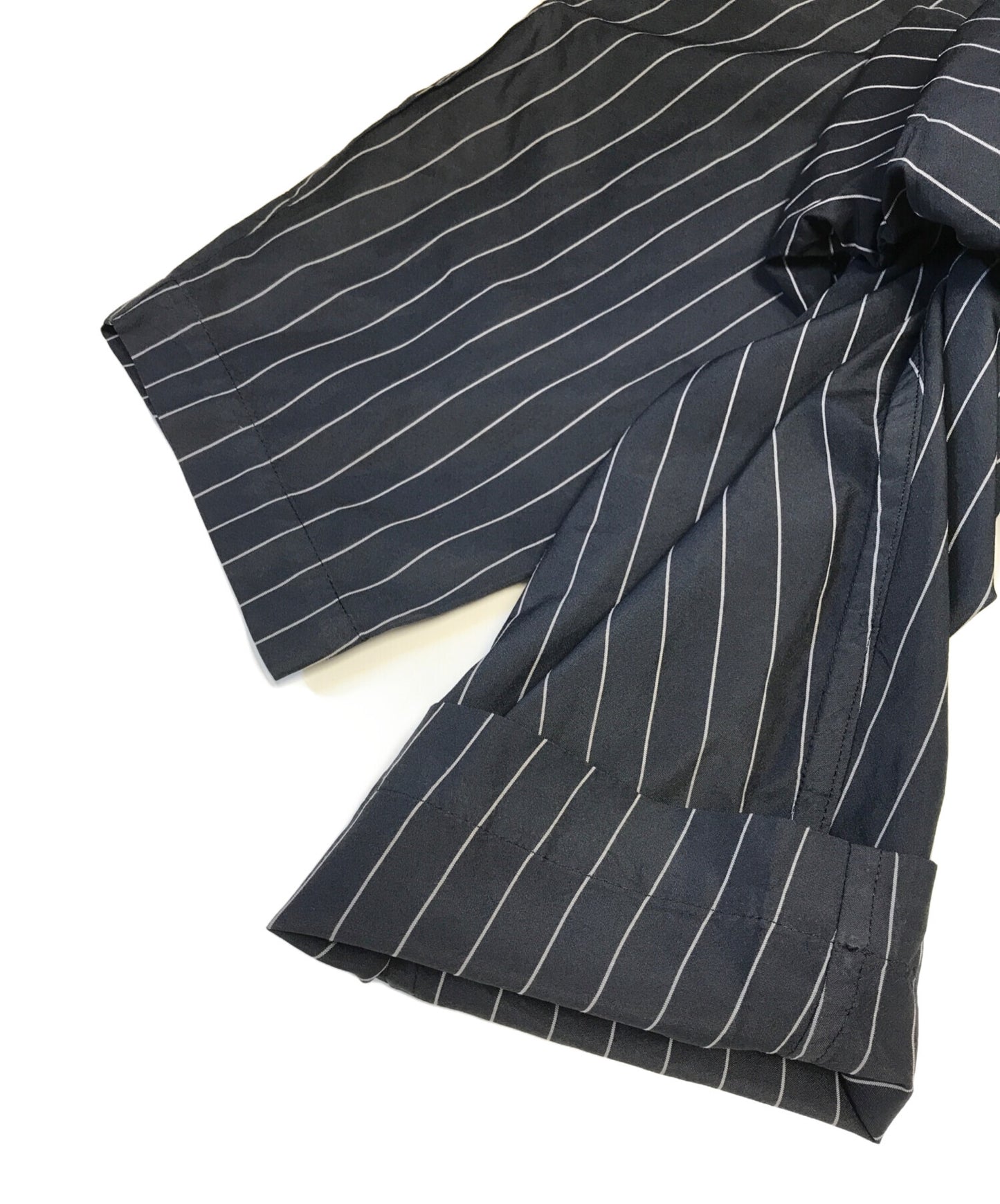 [Pre-owned] ISSEY MIYAKE Pleated striped blouse IM38FJ050