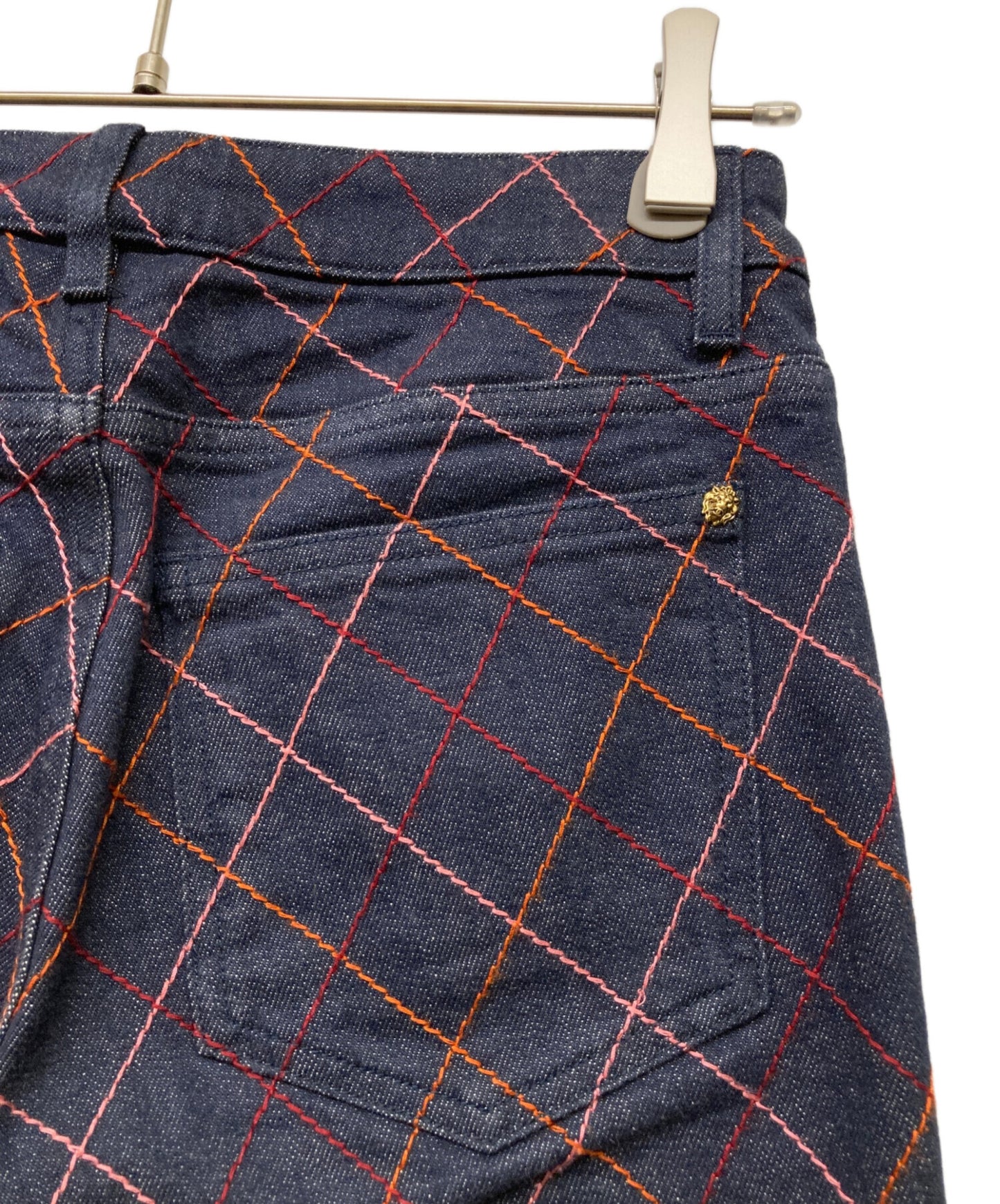 [Pre-owned] CHANEL Stitch Design Denim Pants / Denim Pants P56769V43106