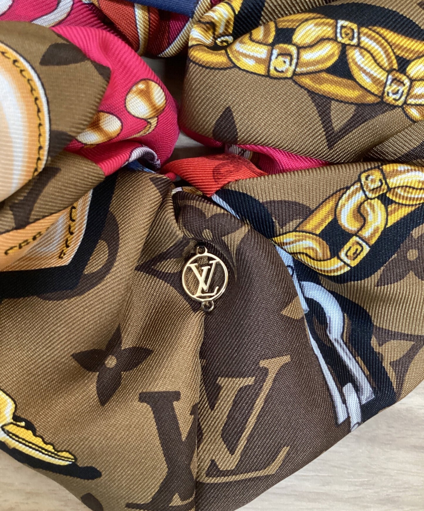 [Pre-owned] LOUIS VUITTON Chou Chou Toro Chou M76954