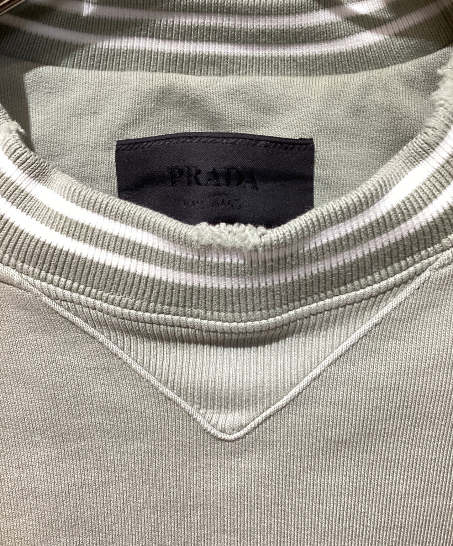 [Pre-owned] PRADA Faded finish sweatshirt UJL69B