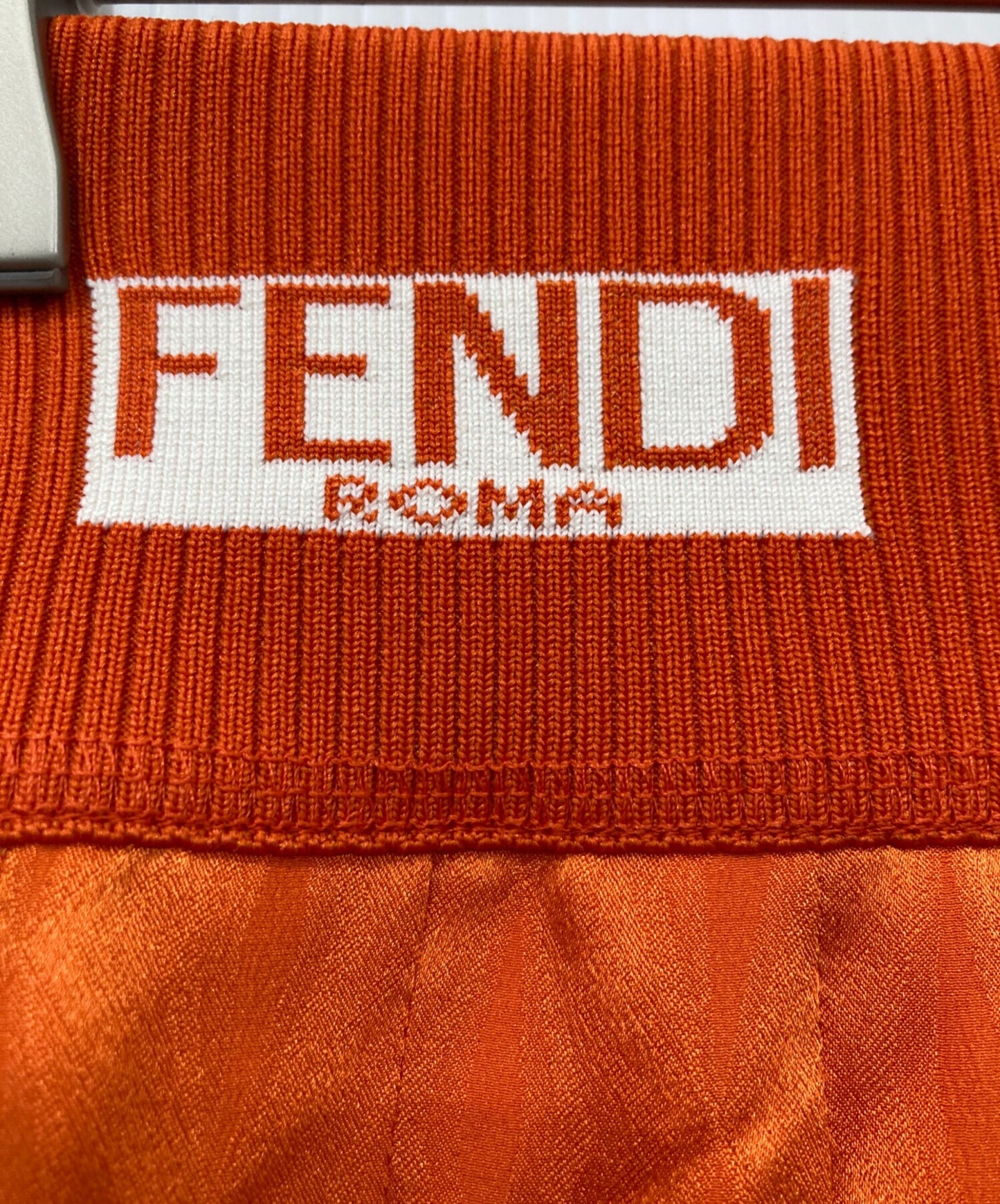 [Pre-owned] FENDI pleated long skirt FQ6695