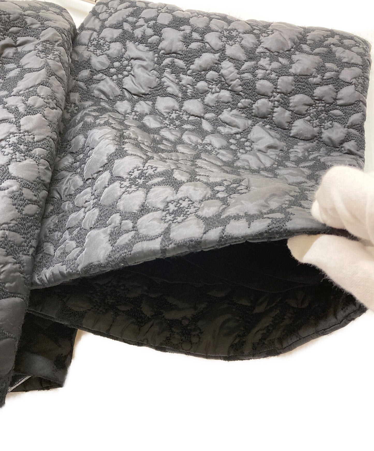 [Pre-owned] COMME des GARCONS Flower quilted deformed jacket GL-J008/AD2023