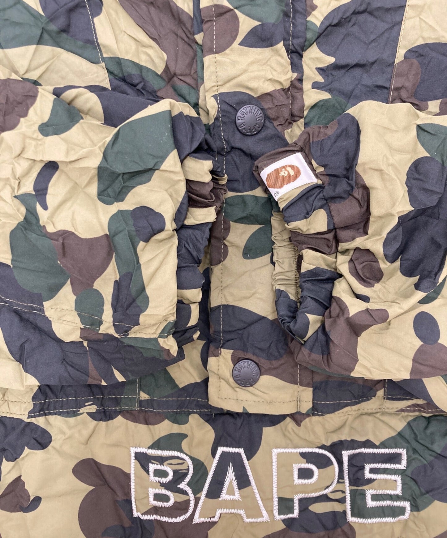 [Pre-owned] A BATHING APE CRINKLE EFFECT 1ST CAMO HALF ZIP HOODIE JACKET 001LJL301004M 001ljl301004m