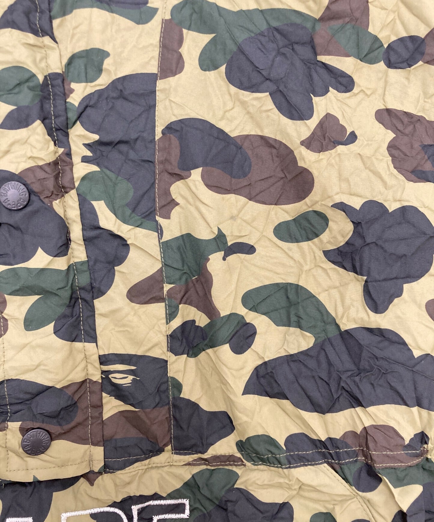 [Pre-owned] A BATHING APE CRINKLE EFFECT 1ST CAMO HALF ZIP HOODIE JACKET 001LJL301004M 001ljl301004m