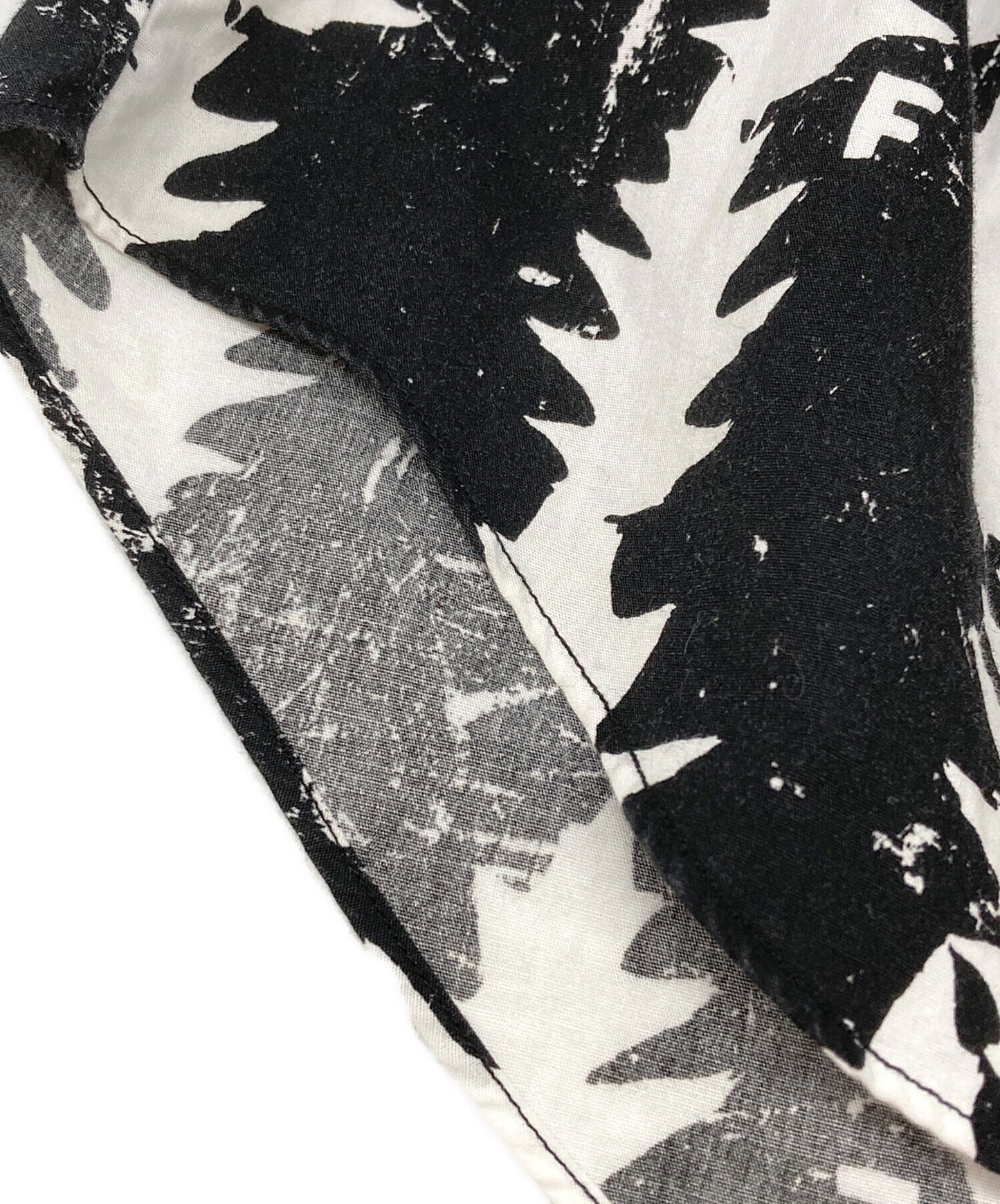 [Pre-owned] BLACK COMME des GARCONS Monochrome leaf print shirt