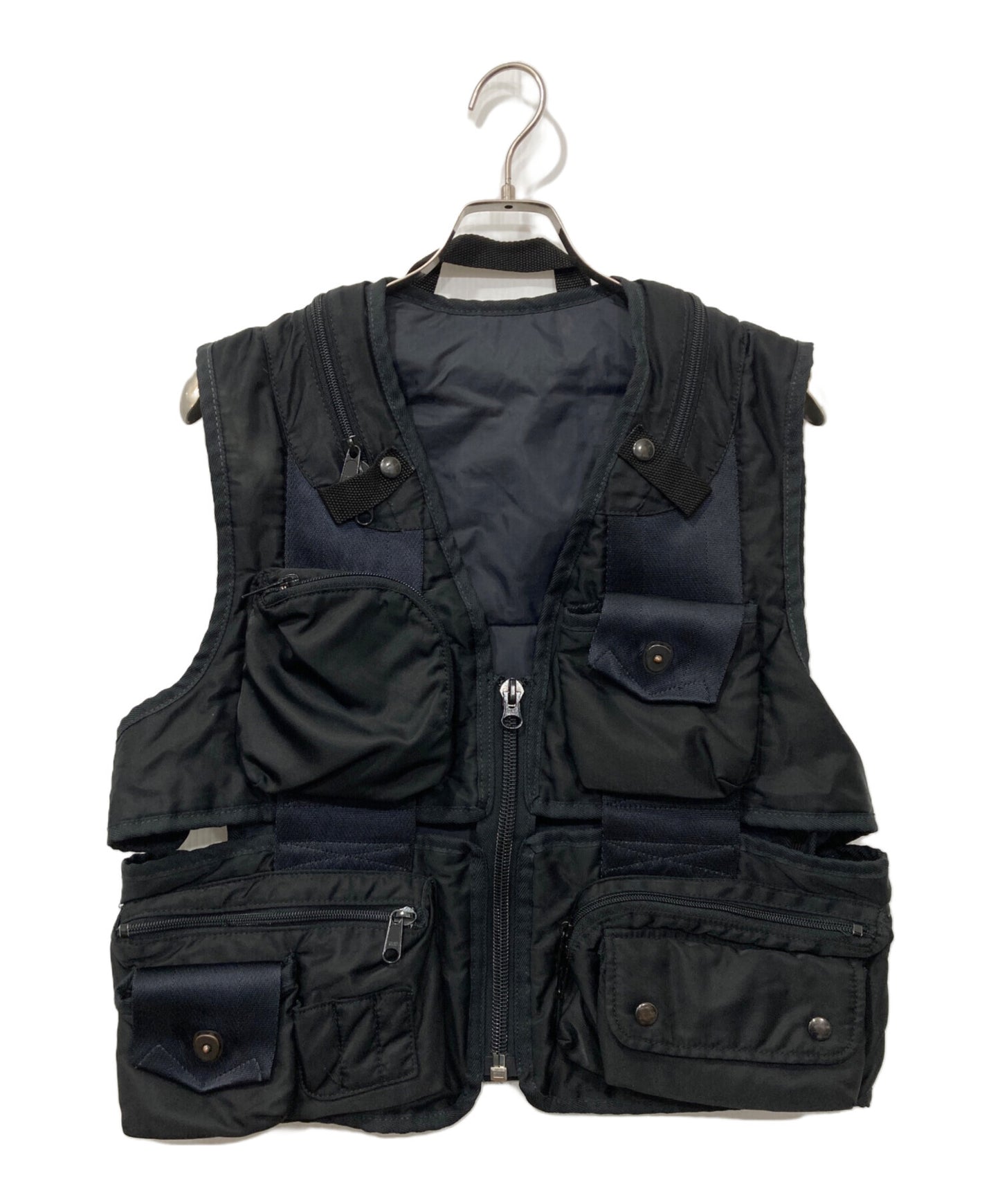 [Pre-owned] ISSEY MIYAKE Tactical vest/multi-pocket vest ME49-AG002