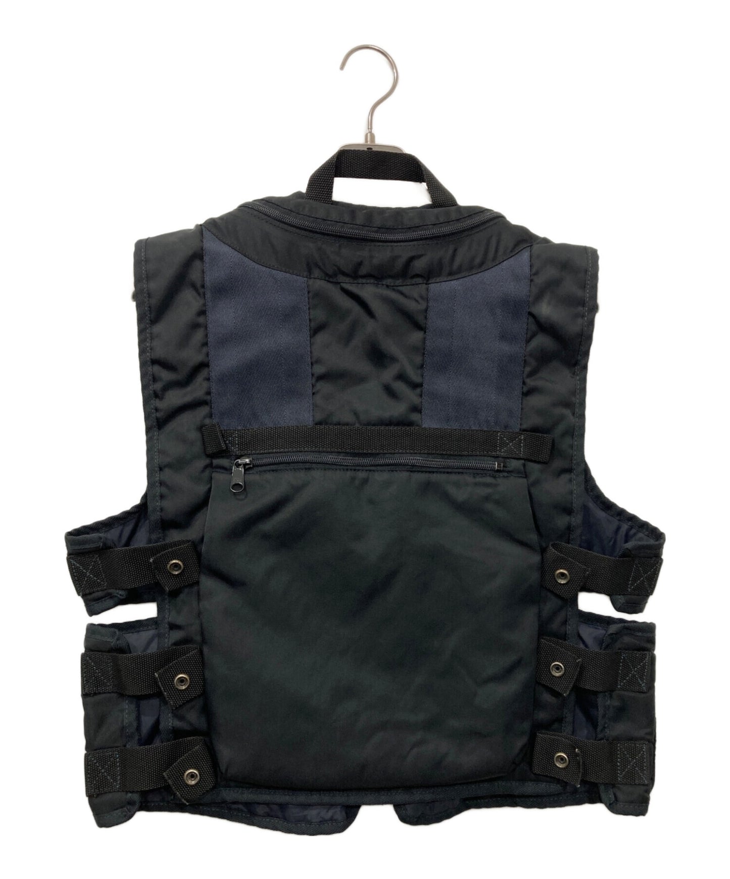 [Pre-owned] ISSEY MIYAKE Tactical vest/multi-pocket vest ME49-AG002