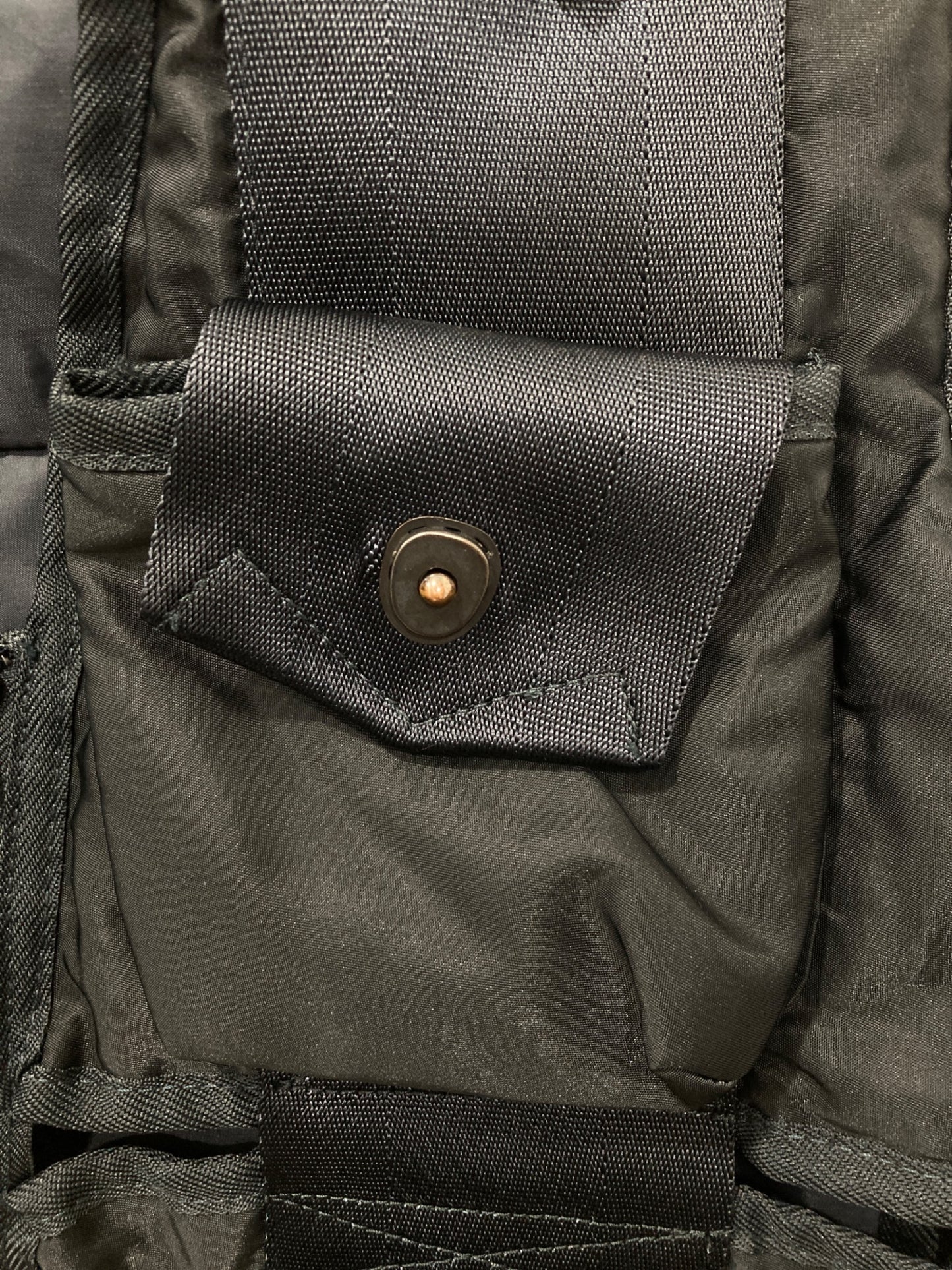 [Pre-owned] ISSEY MIYAKE Tactical vest/multi-pocket vest ME49-AG002