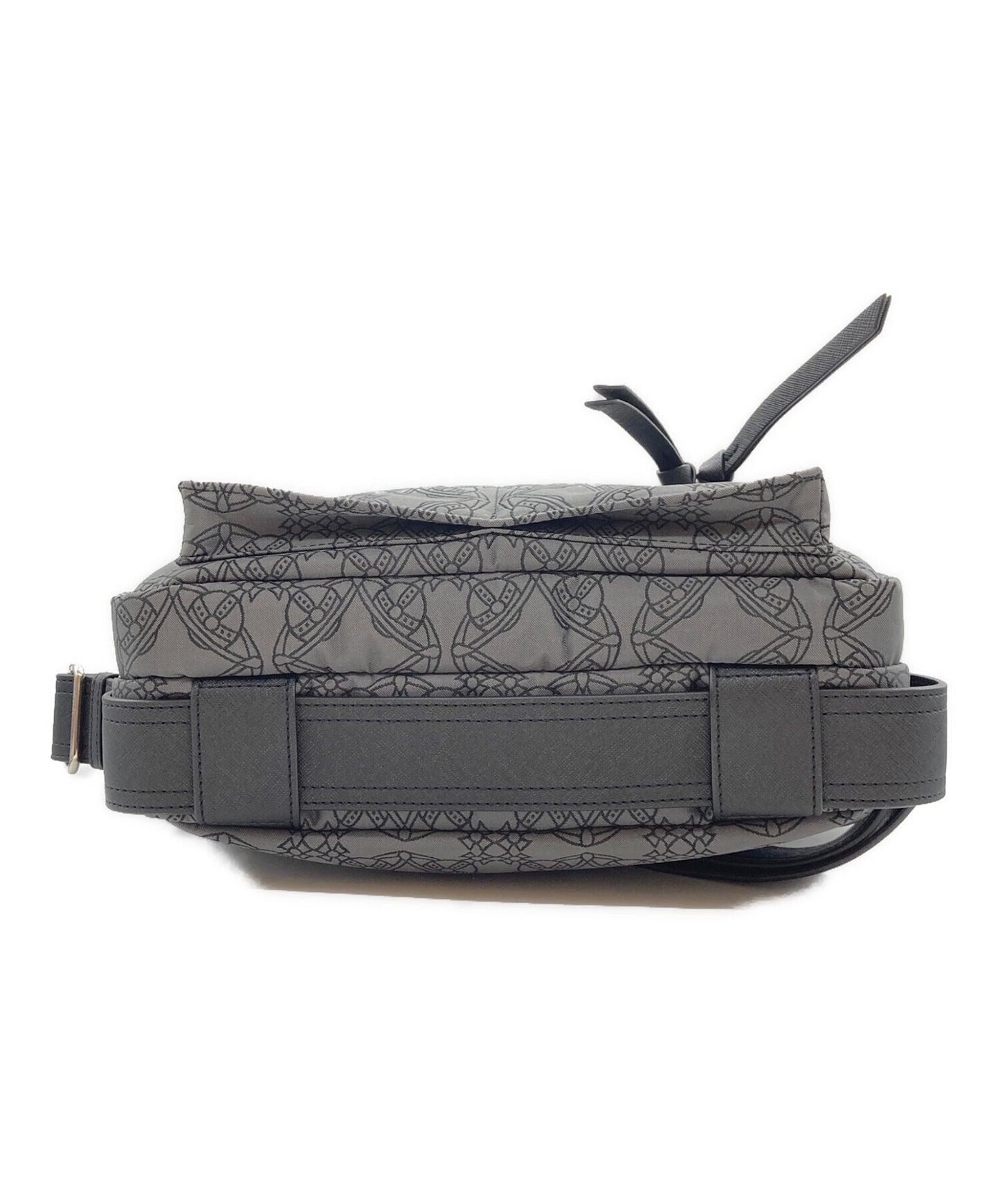 [Pre-owned] Vivienne Westwood shoulder bag