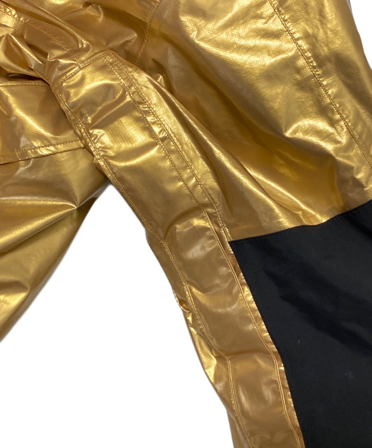 [Pre-owned] SUPREME Metallic Mountain Parka NP11801I