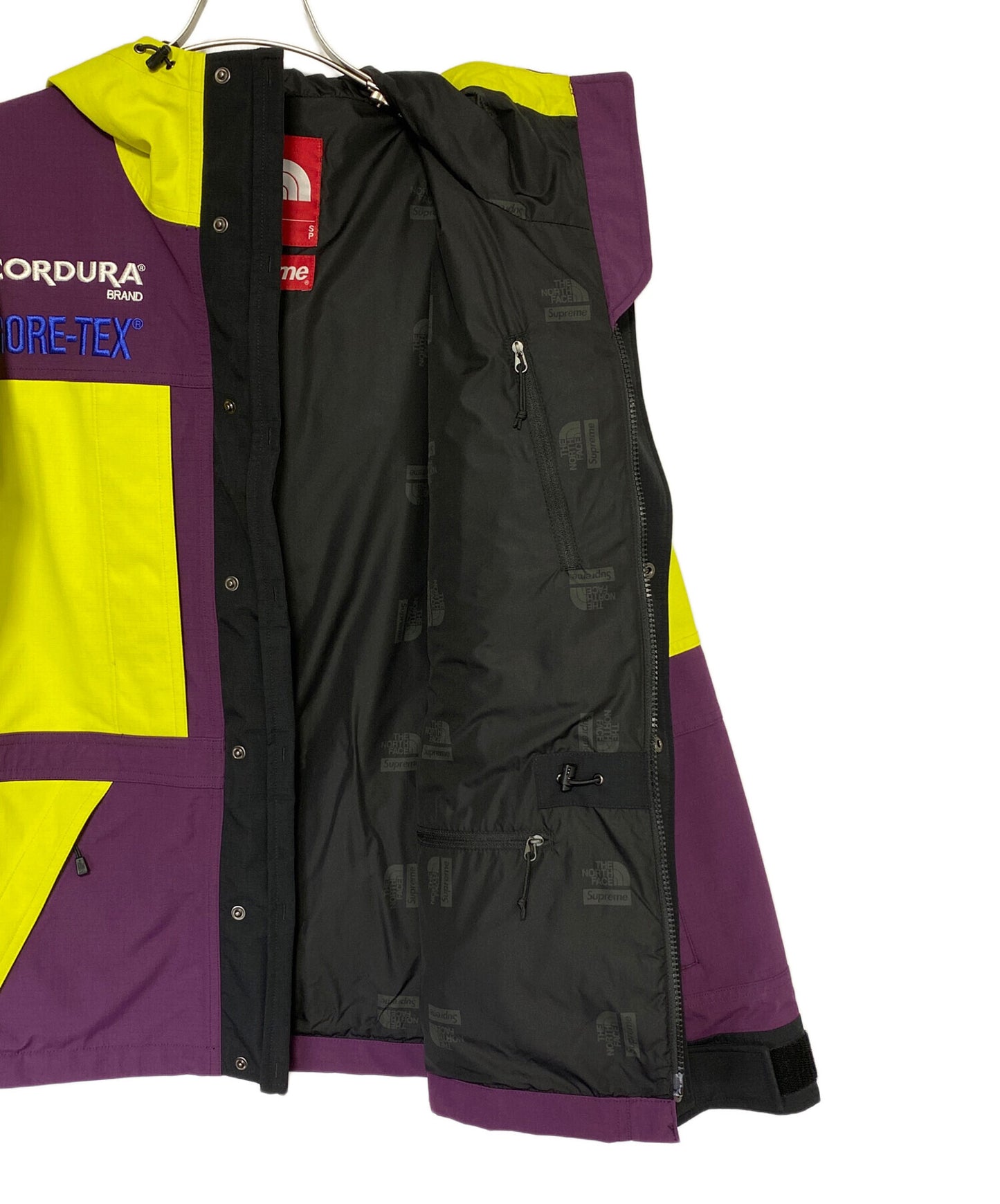 [Pre-owned] SUPREME EXPEDITION JACKET ( Expedition Jacket ) NP61810I