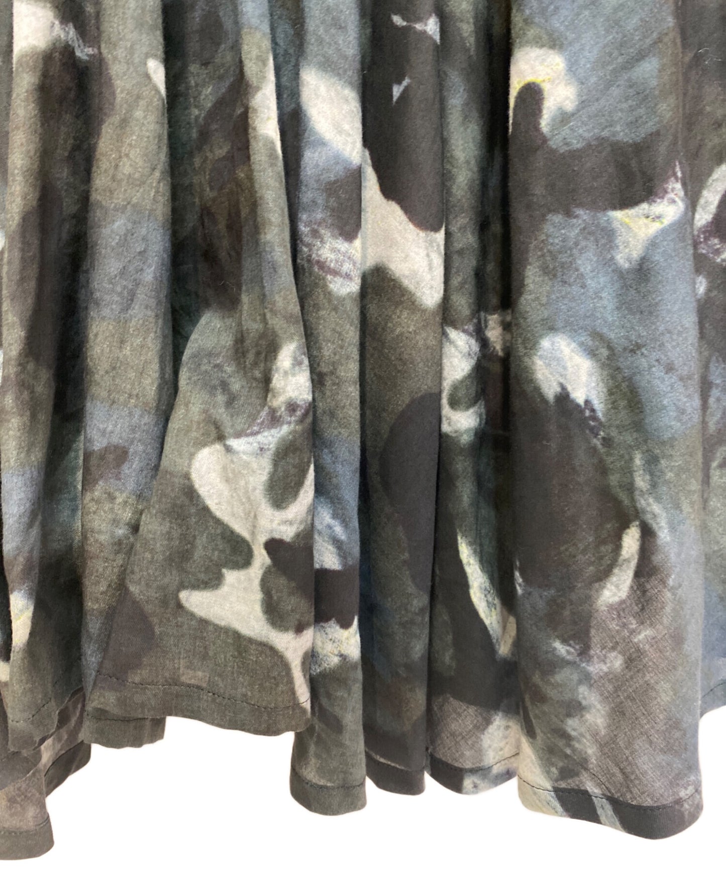 [Pre-owned] GROUND Y 24SS Camouflage Pattern Viyella Circle Pants GS-P07-201