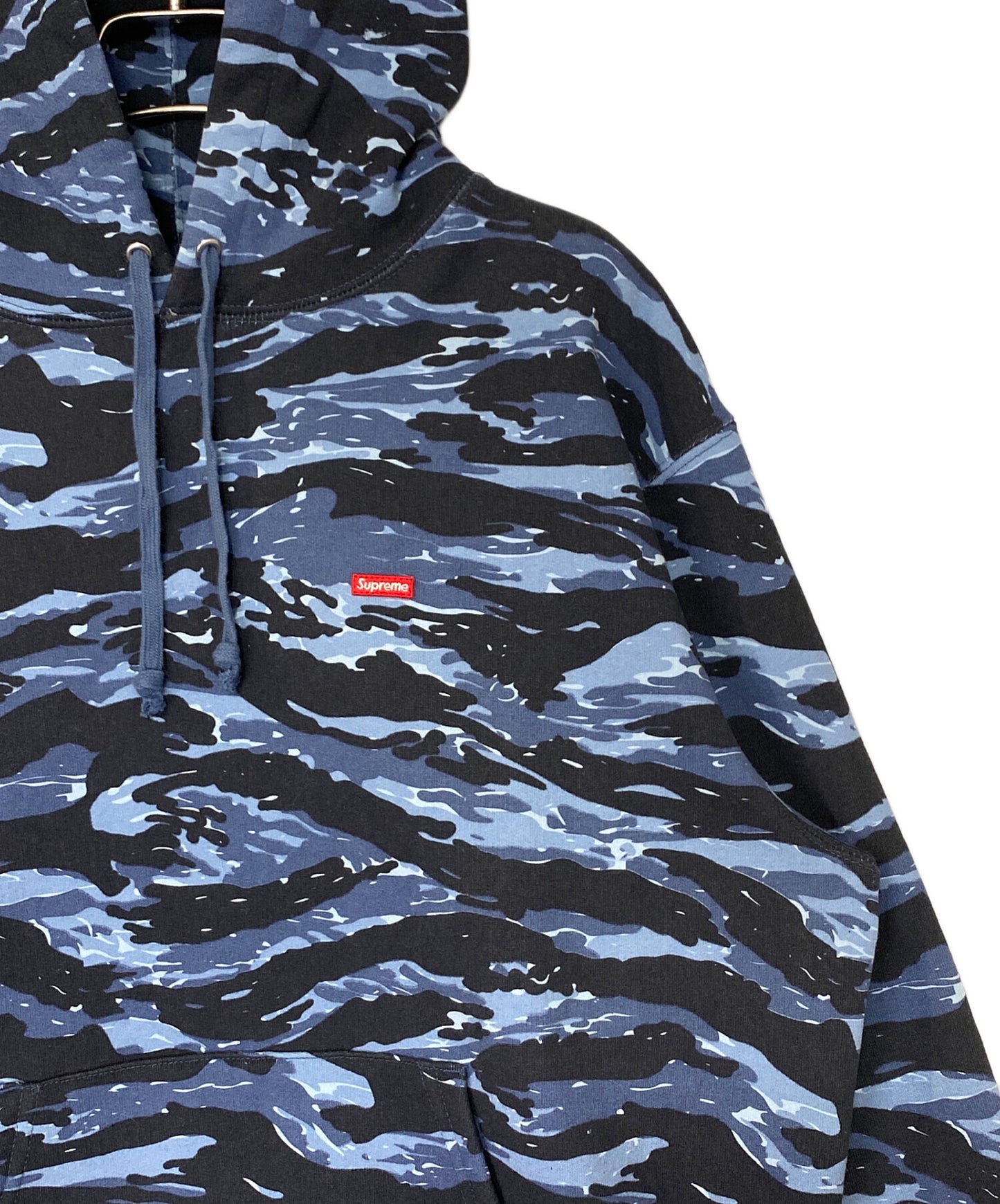 [Pre-owned] SUPREME Small Box Hooded Sweatshirt