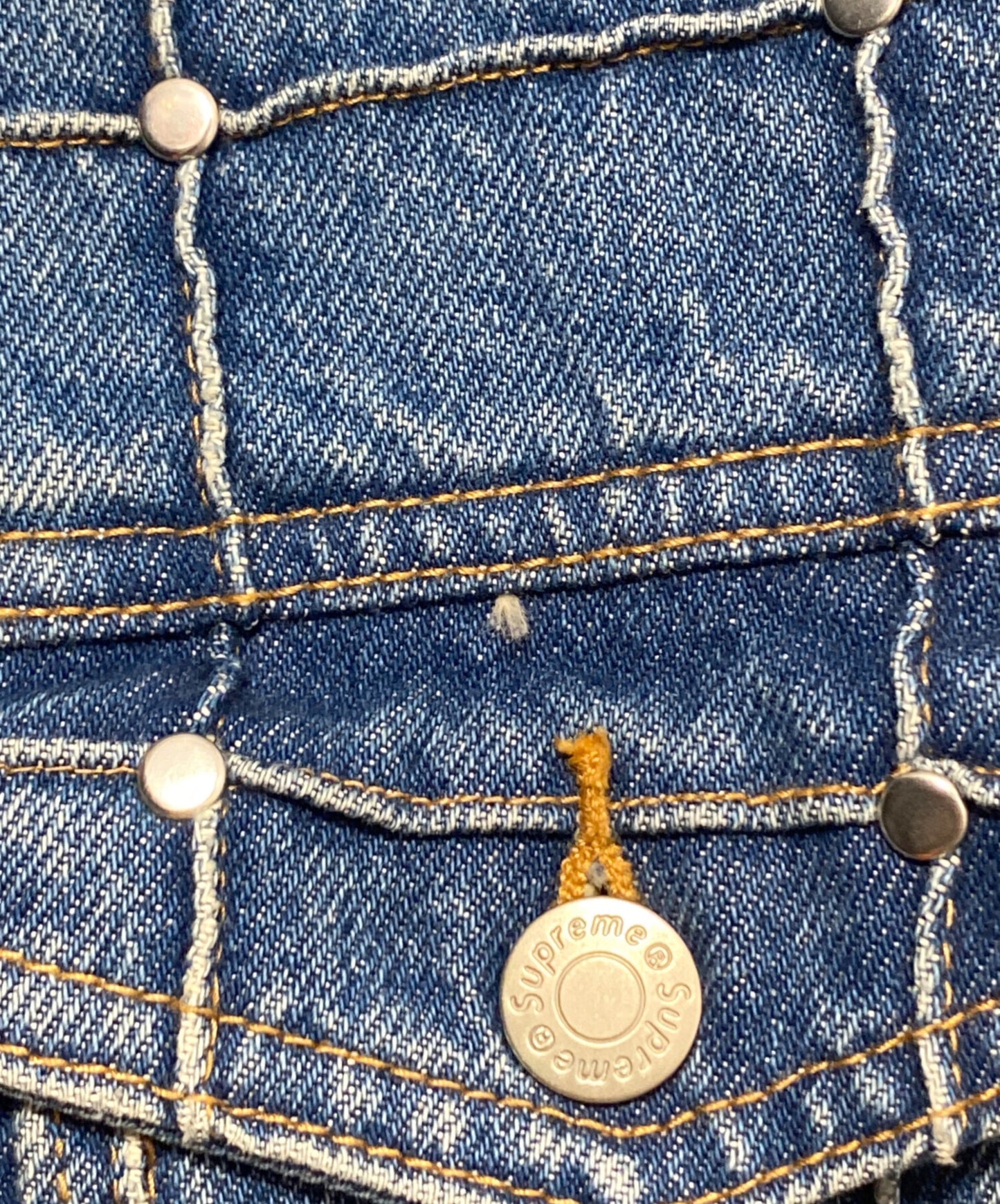 [Pre-owned] SUPREME Studded Seam Denim Trucker Jacket