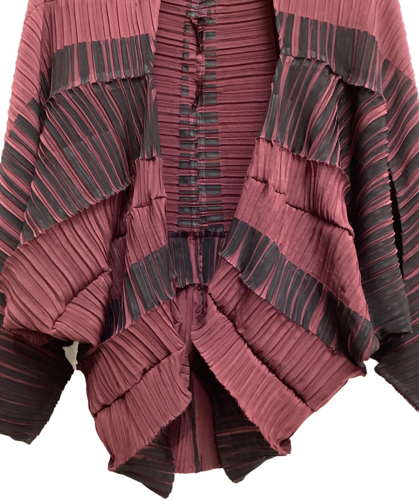 [Pre-owned] ISSEY MIYAKE pleated dolman cardigan IM54FD631