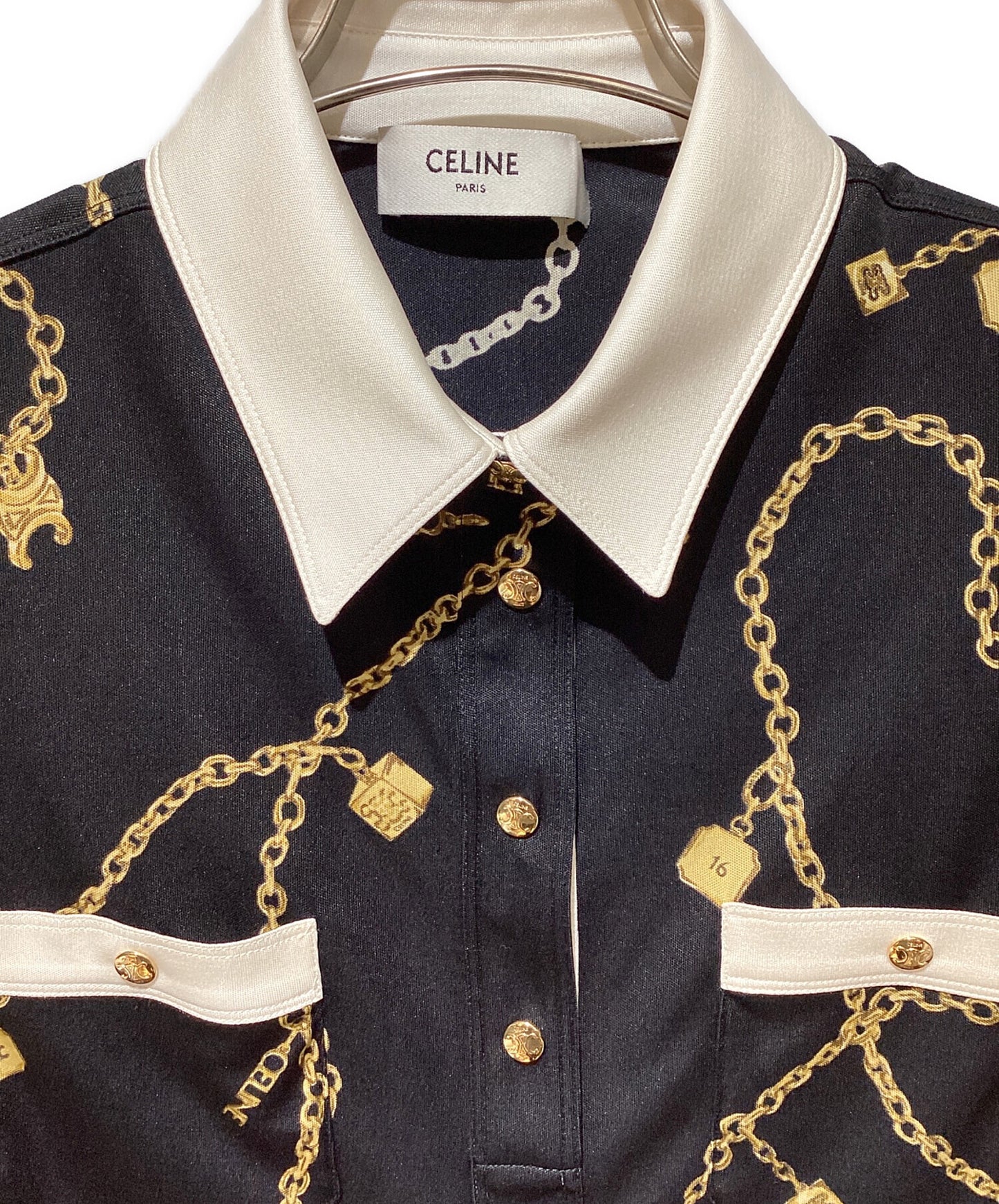 [Pre-owned] CELINE Jewelry Print Silk Polo Blouse 2B832468U