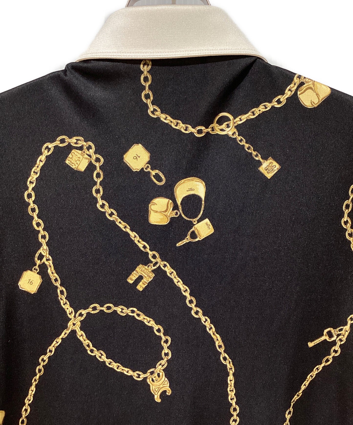 [Pre-owned] CELINE Jewelry Print Silk Polo Blouse 2B832468U