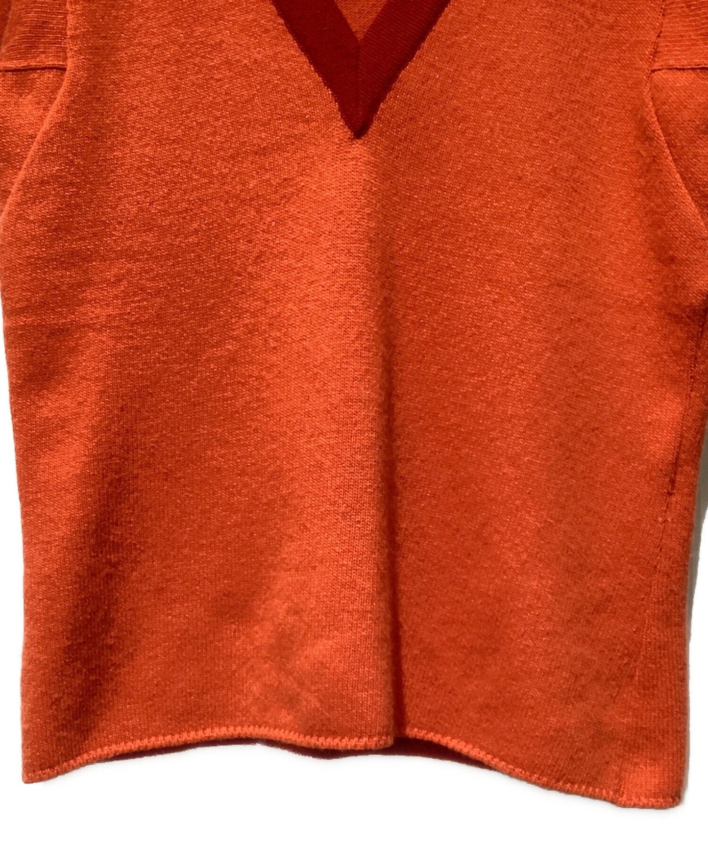 [Pre-owned] CHANEL Cashmere V-neck short-sleeved knit P15909V00783