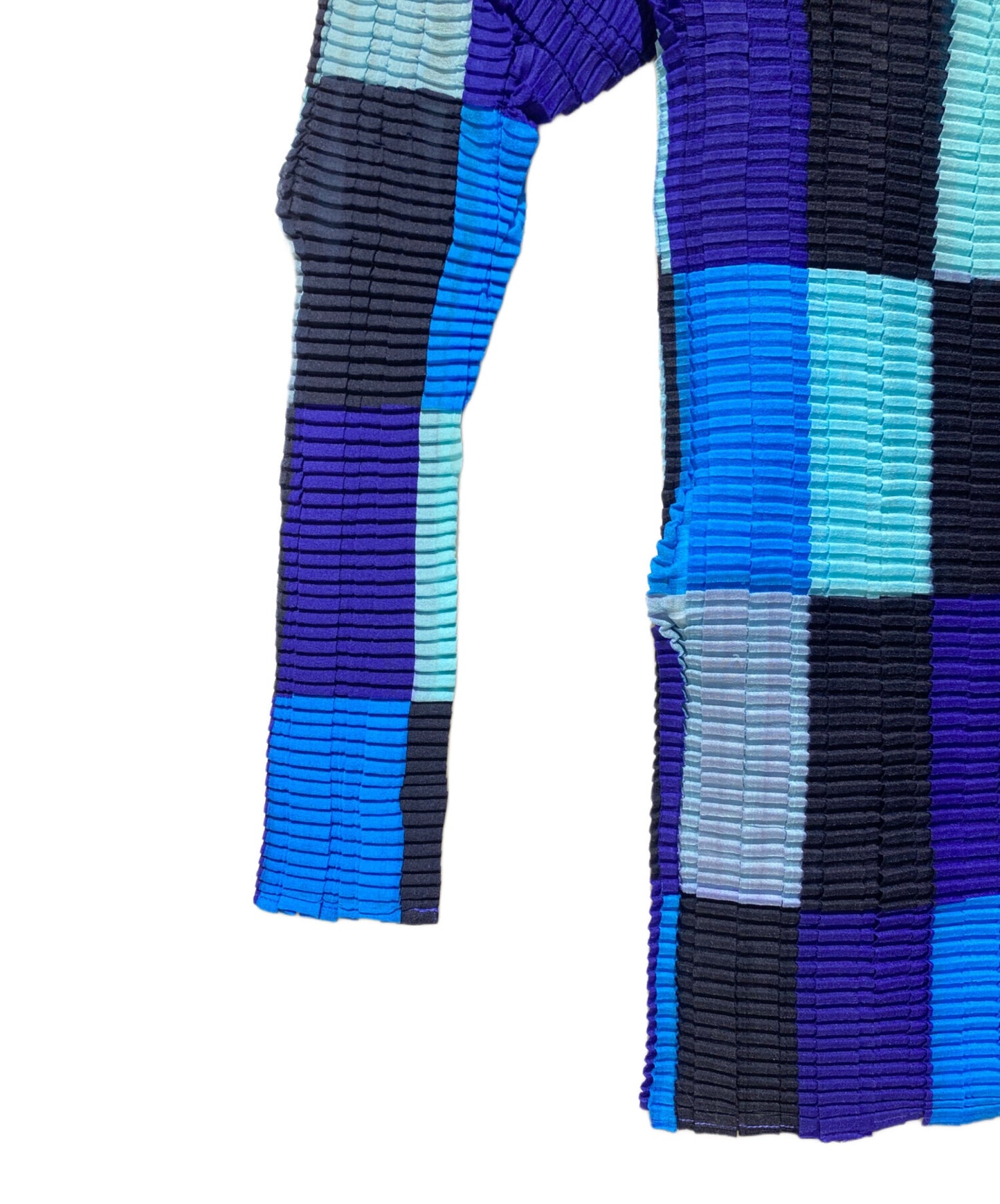 [Pre-owned] PLEATS PLEASE high-necked cut and sewn IM71-FJ941