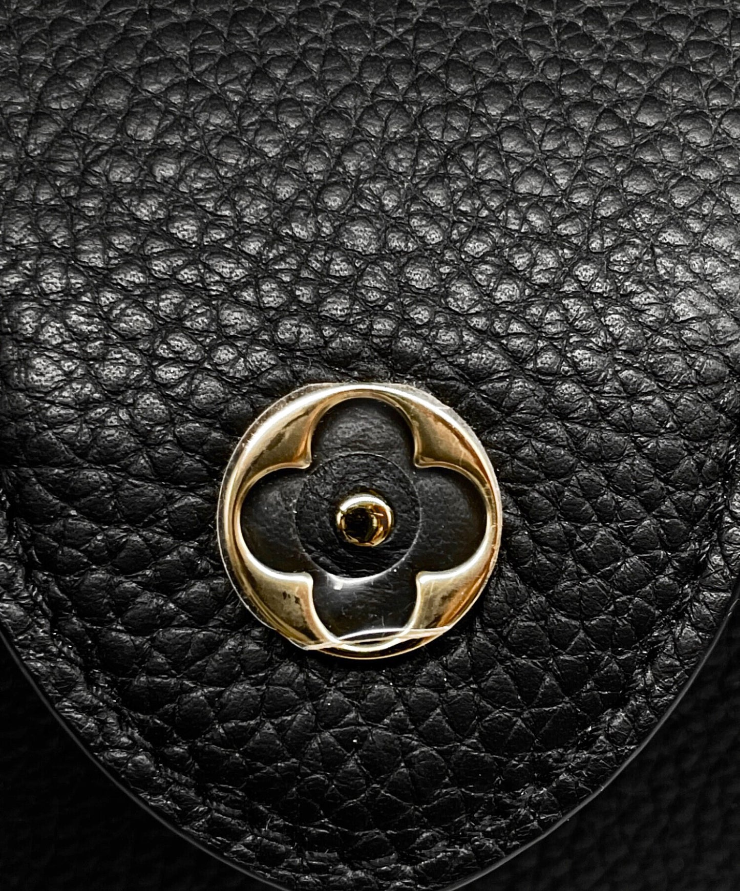 [Pre-owned] LOUIS VUITTON Capucine MINI / Handbag / Shoulder bag / Bag M56071