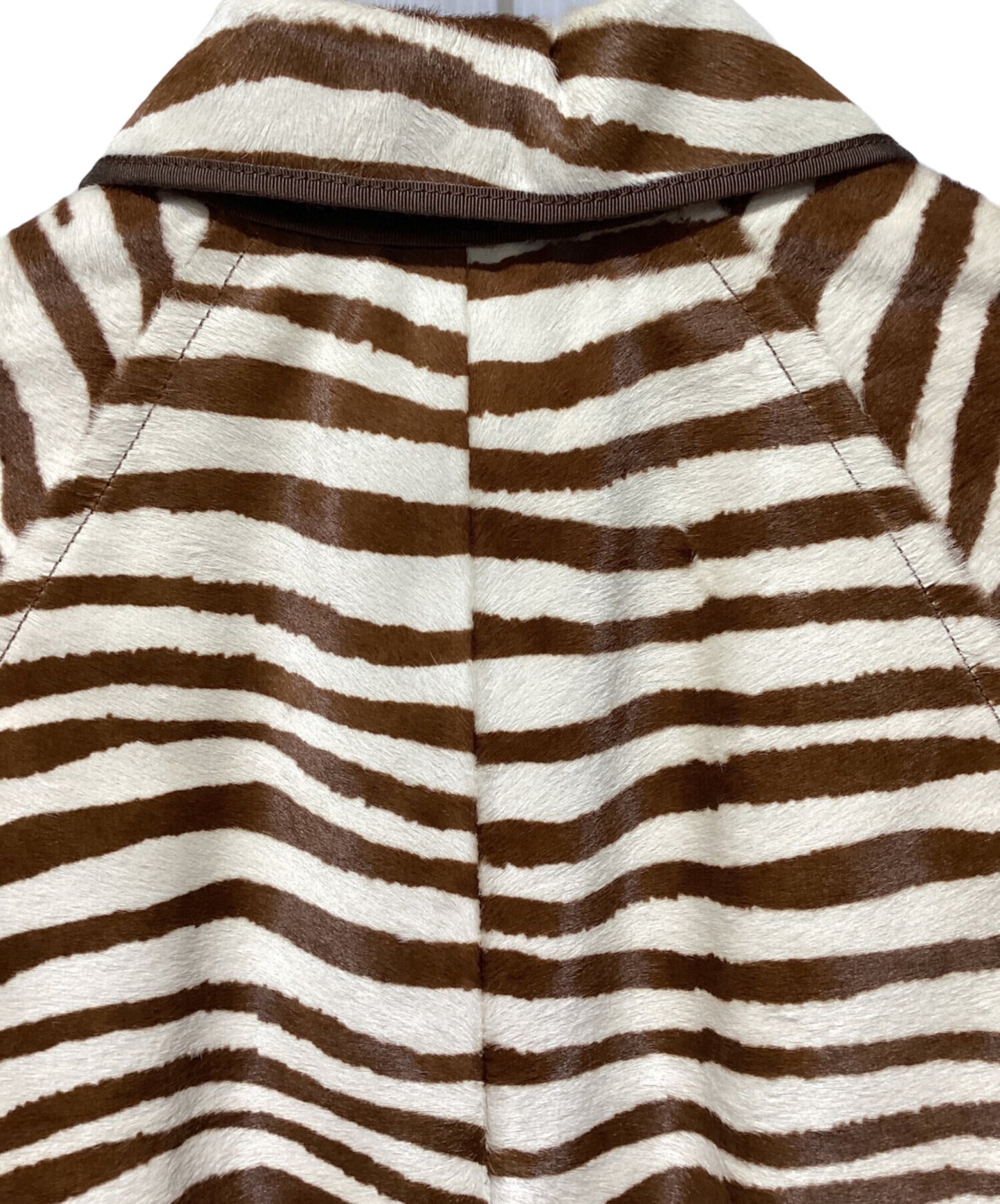 [Pre-owned] GUCCI Zebra Pattern Stencil Collar Coat 624748