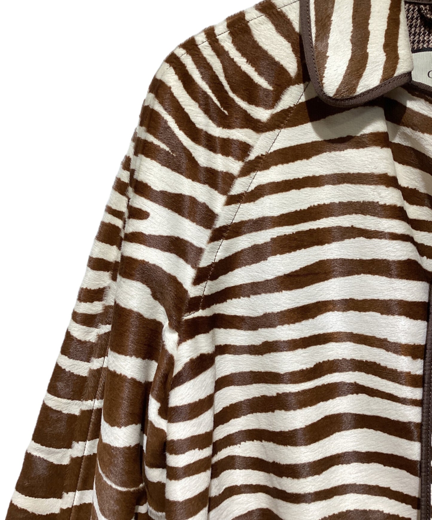[Pre-owned] GUCCI Zebra Pattern Stencil Collar Coat 624748