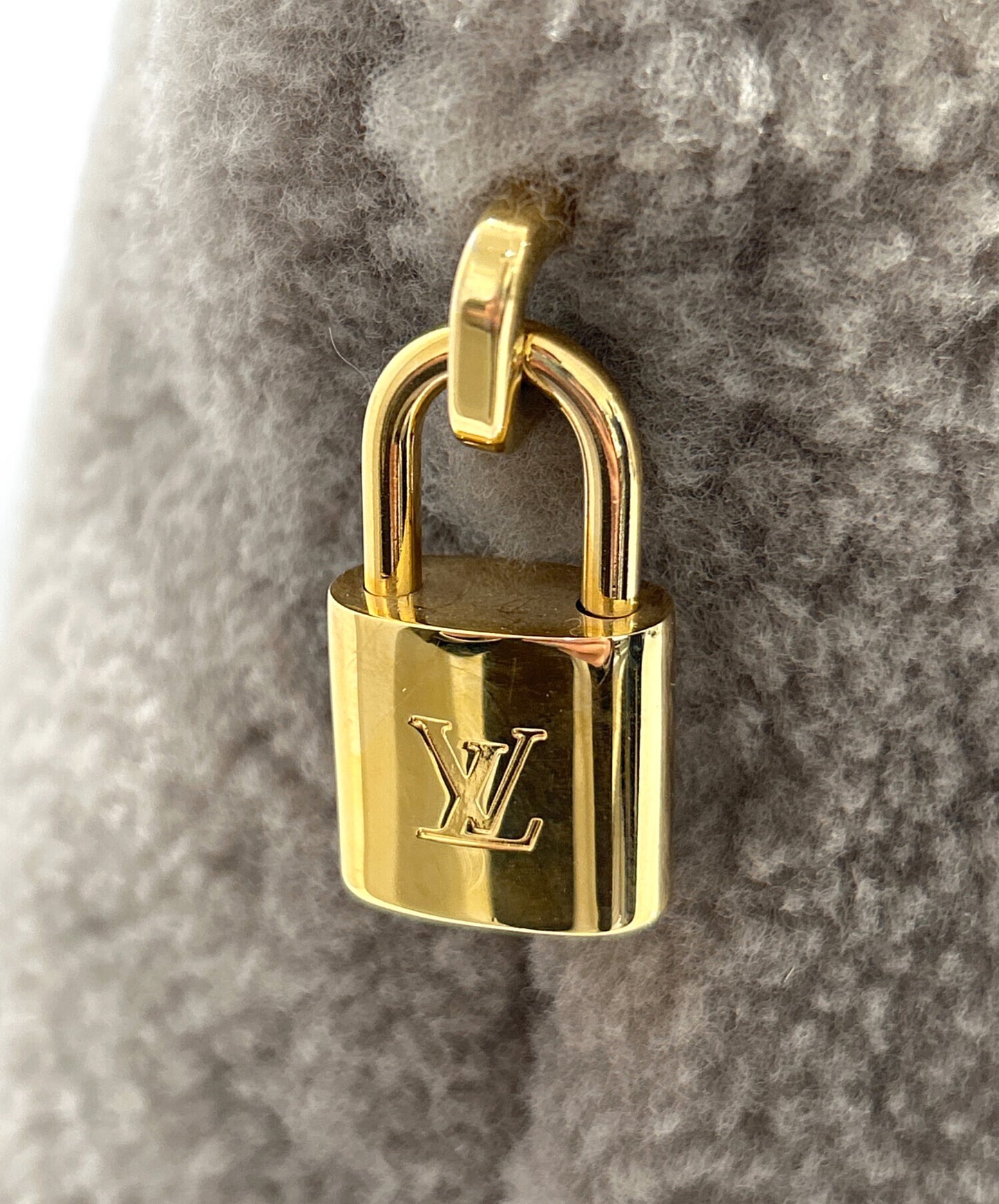 [Pre-owned] LOUIS VUITTON Lockit Voyage/Handbag/Mouton Bag M93850