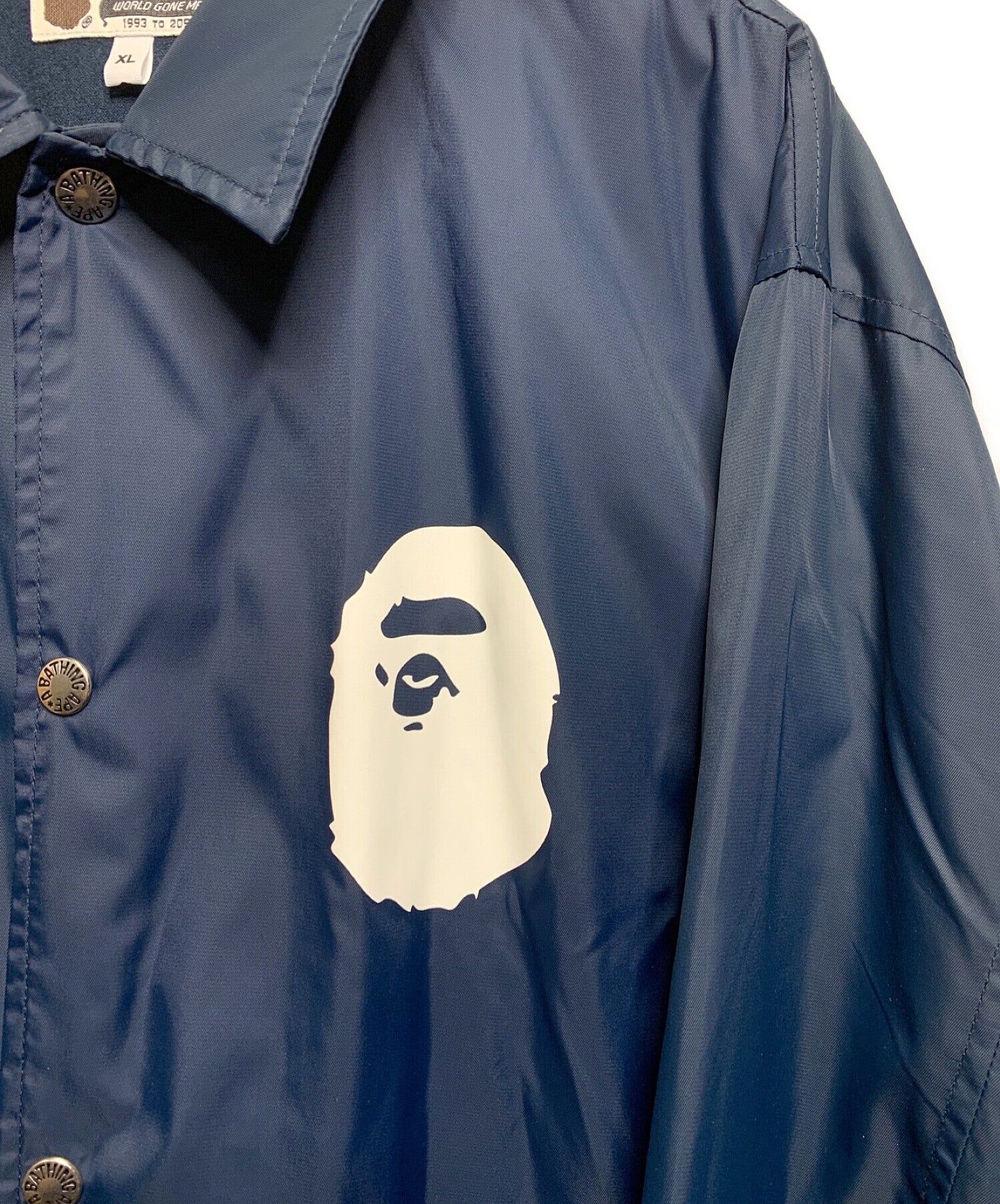 A BATHING APE coach jacket 001GDD201001X