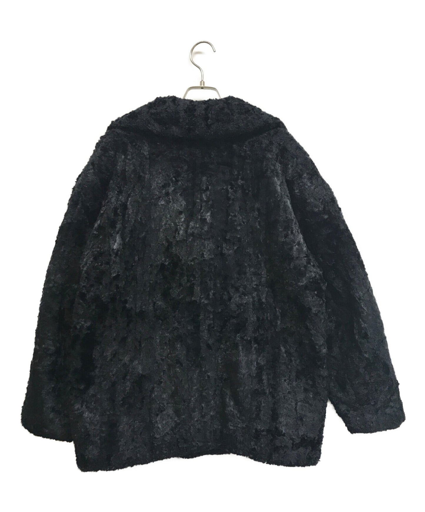 I.S.Issey Miyake แบ่งปัน Eco Fur Coat RG64010