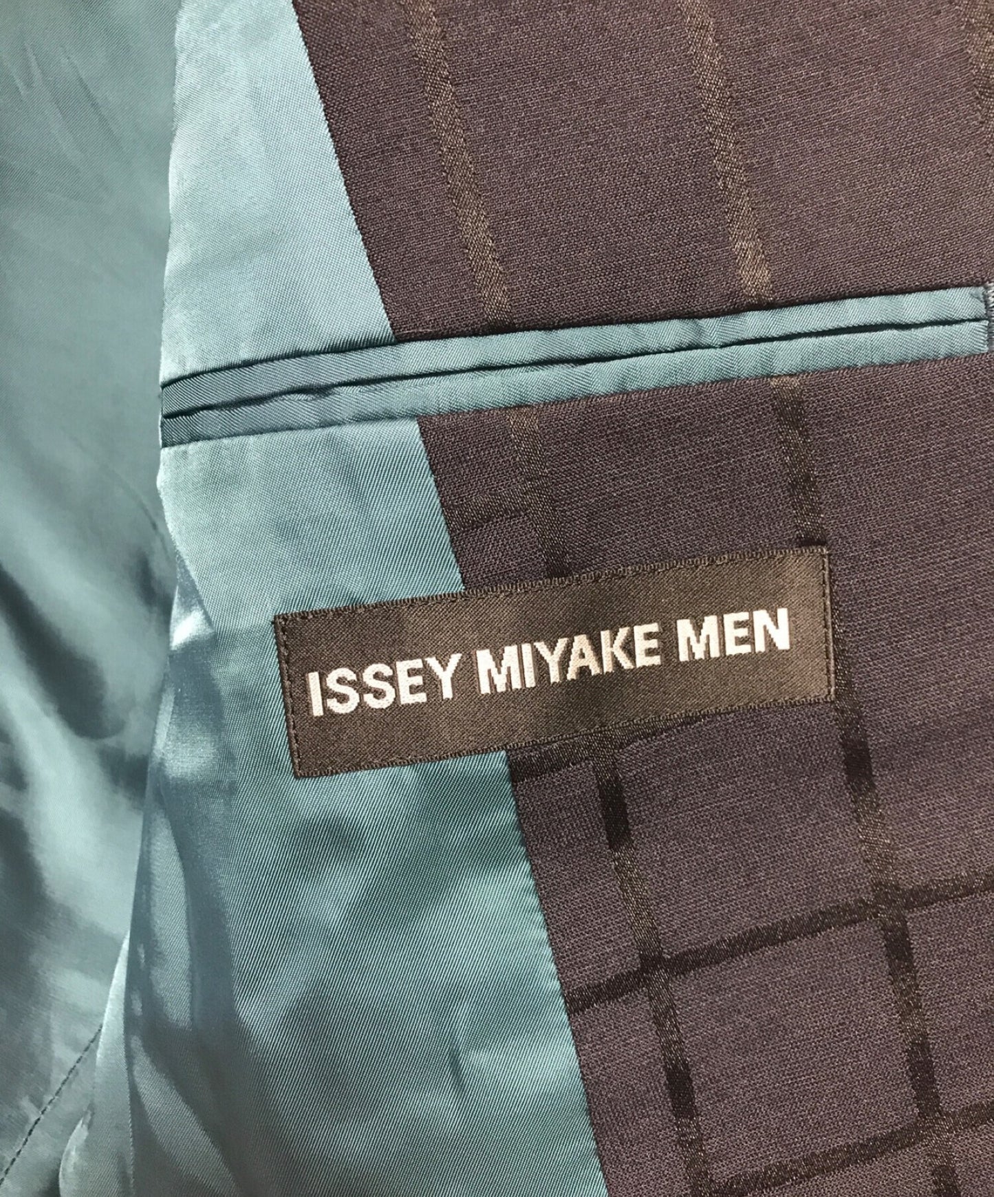Issey Miyake Men Windpeahene檢查設計量身定制的外套ME53FD060