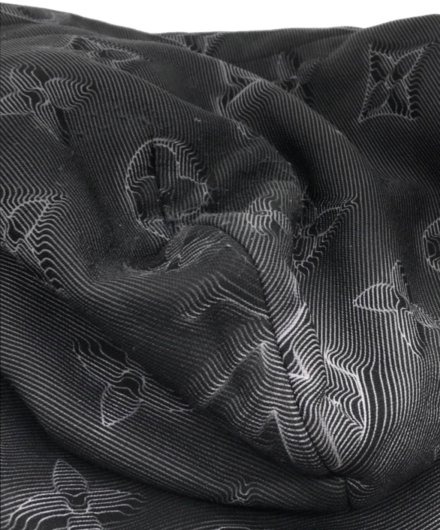 路易·威登（Louis Vuitton）3D会标派克大衣RM211M IHN HKY24W