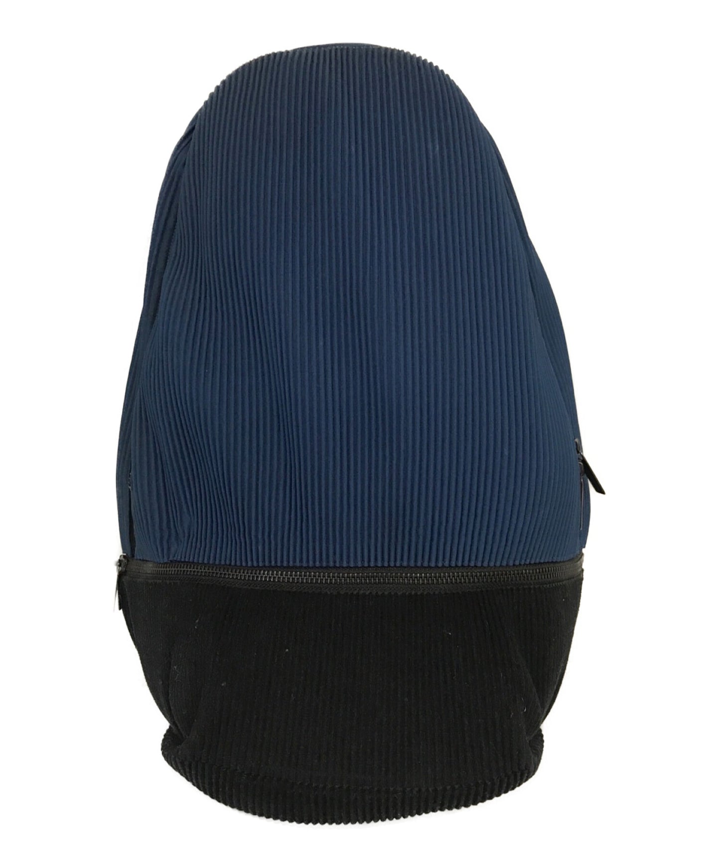 [Pre-owned] PLEATS PLEASE backpack