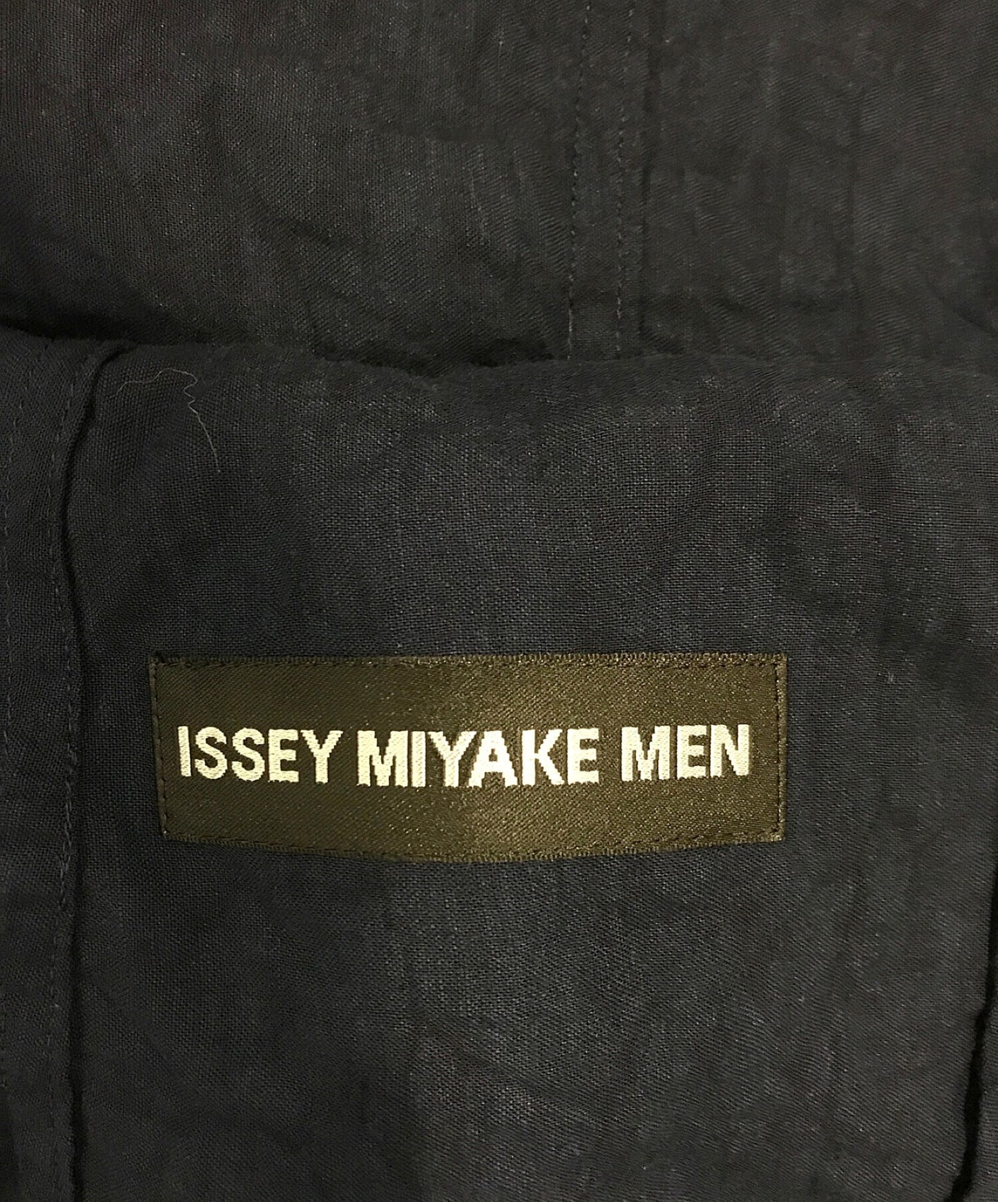 Issey Miyake亞麻布裁縫夾克ME61FD150