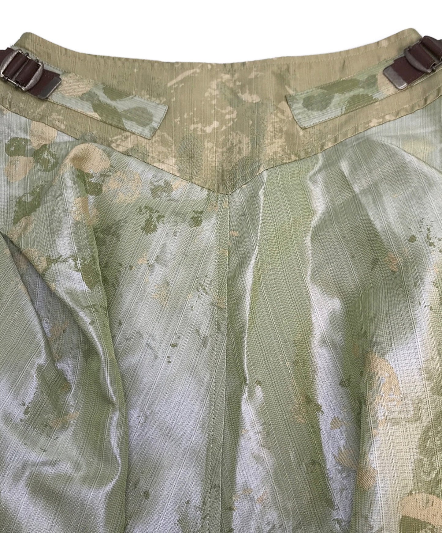 Issey Miyake Silk-Blend Cowhide cowhide皮扣裙IM91FG028