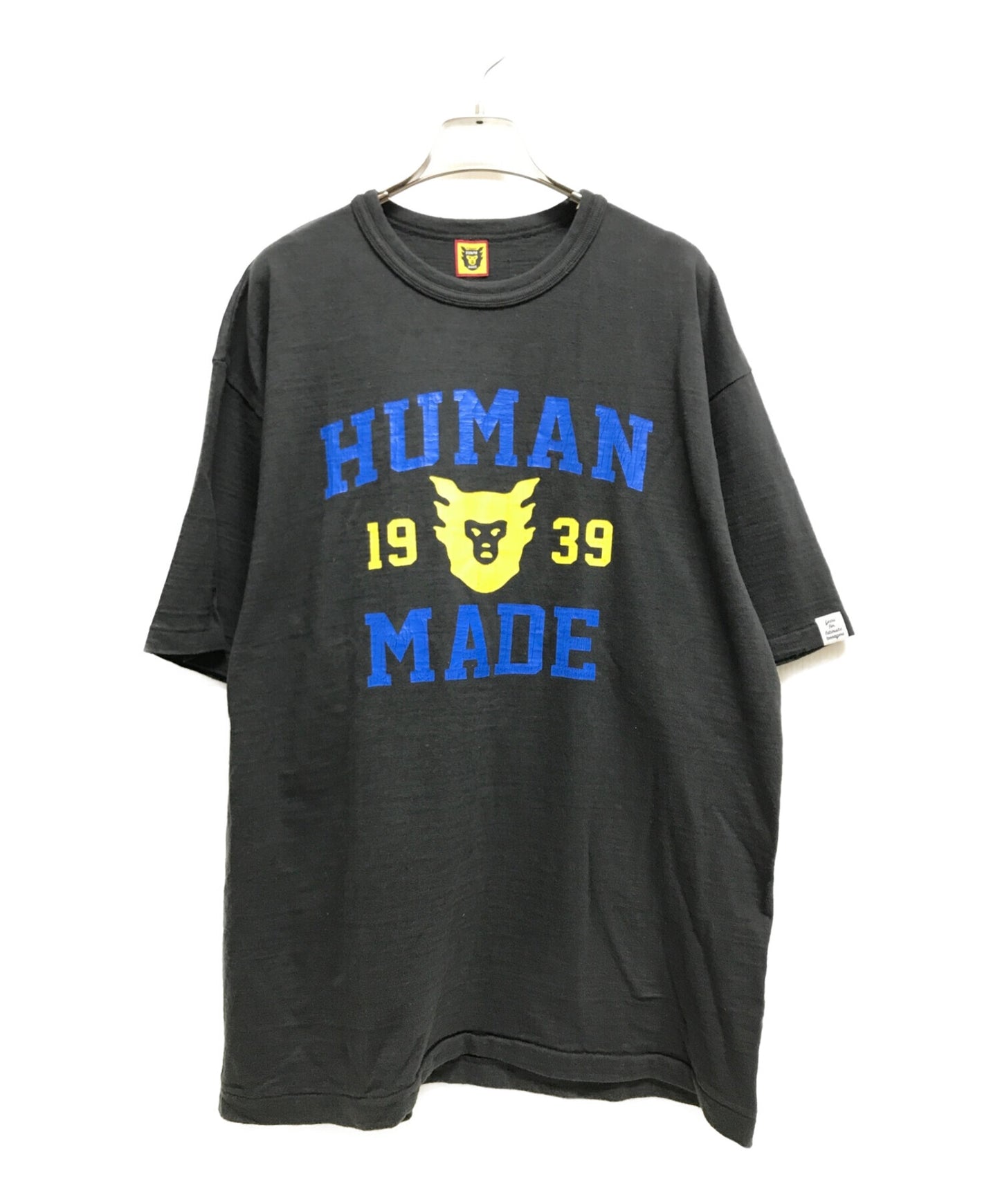인간은 22ss에 페이스 로고 티셔츠 프린트 칼리지입니다