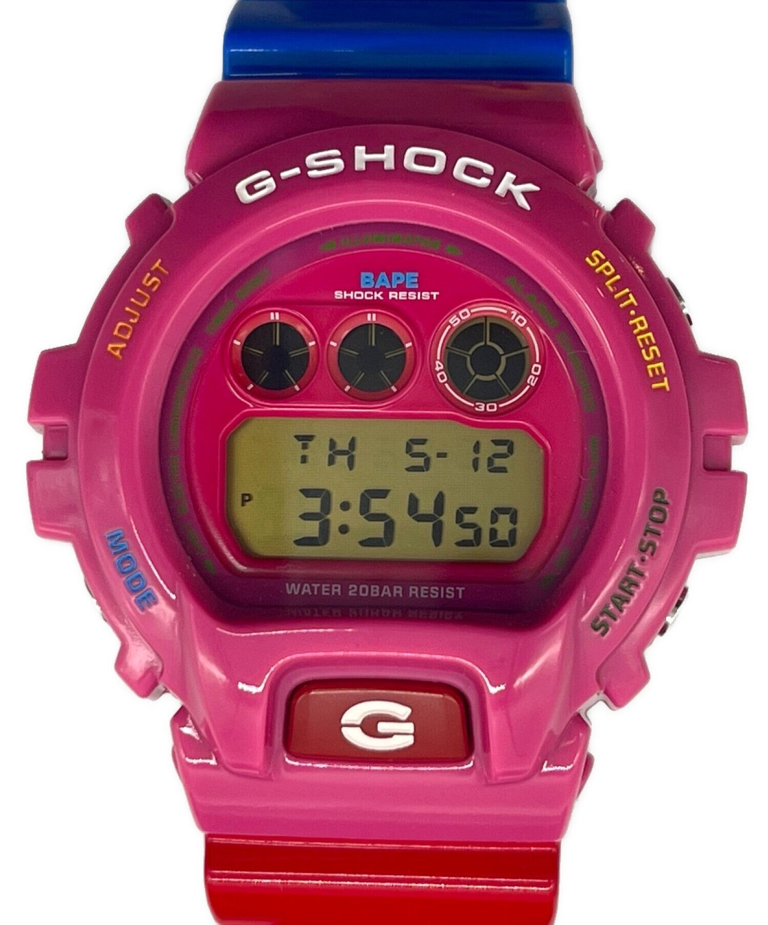 A BATHING APE × CASIO G-SHOCK ピンク店舗はNFSとあります - 時計