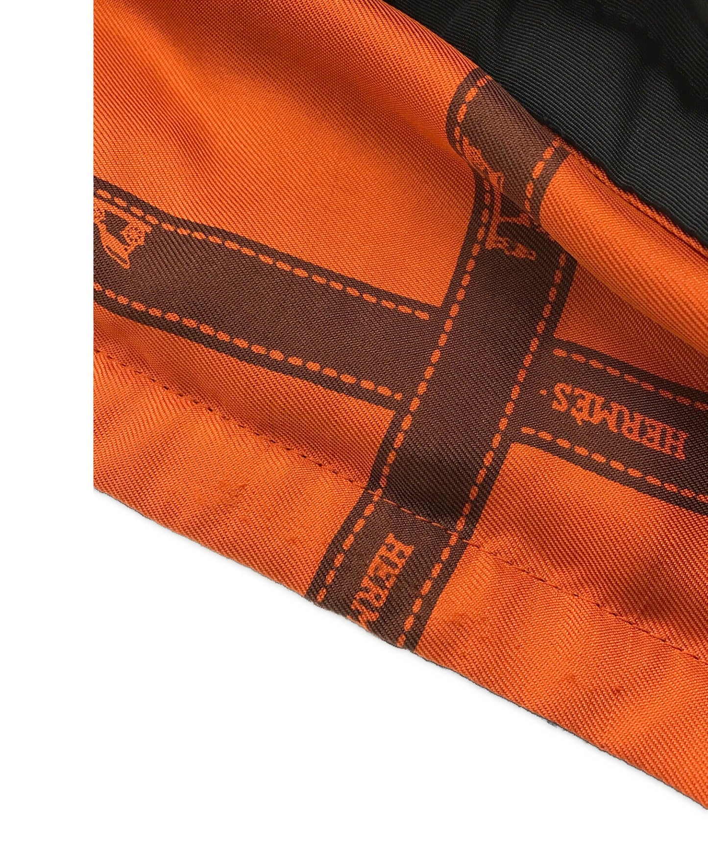 [Pre-owned] HERMES by Martin Margiela Ribbon Twillie Pattern Silk Reversible Down Jacket