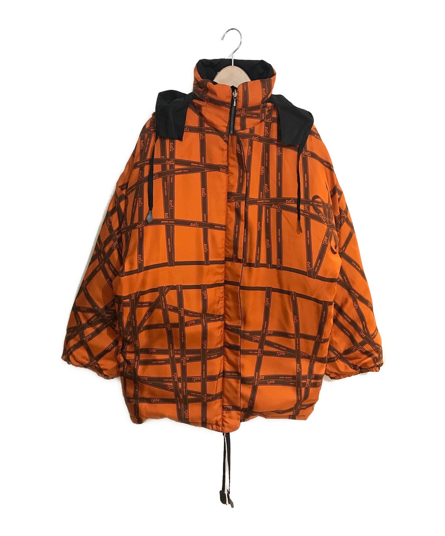 헤르메스의 마틴 마르지엘 라 리본 트윈리 패턴 실크 가역적 다운 재킷