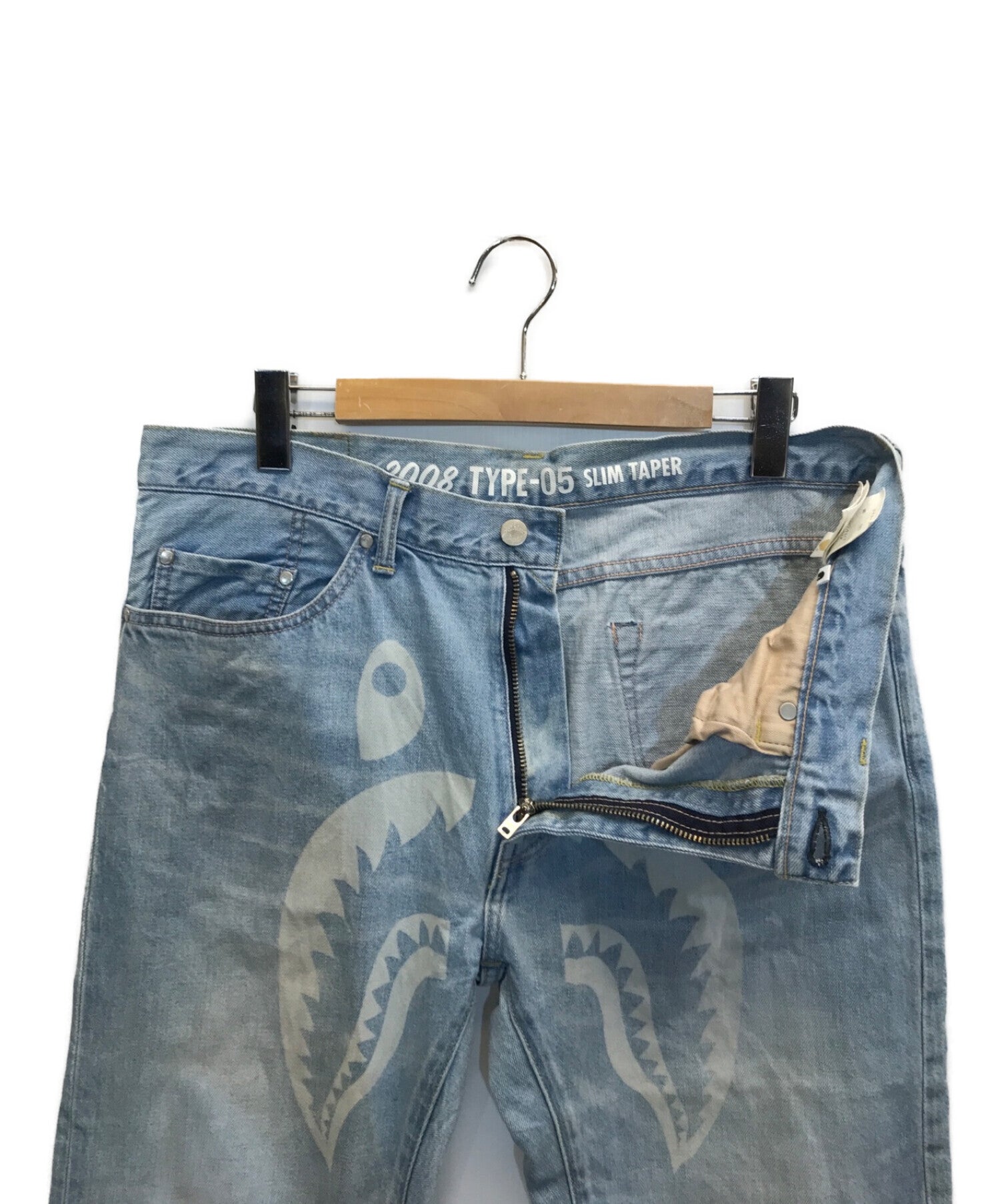 A BATHING APE Shark Print Denim Pants 001DPE301007X Default Title