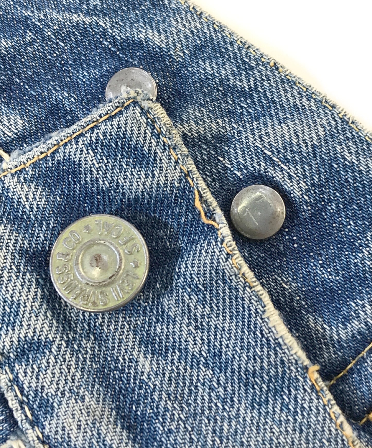 [Pre-owned] LEVI'S 507XX 2nd Denim Jacket BIG E, Equal V double-sided, button back 17