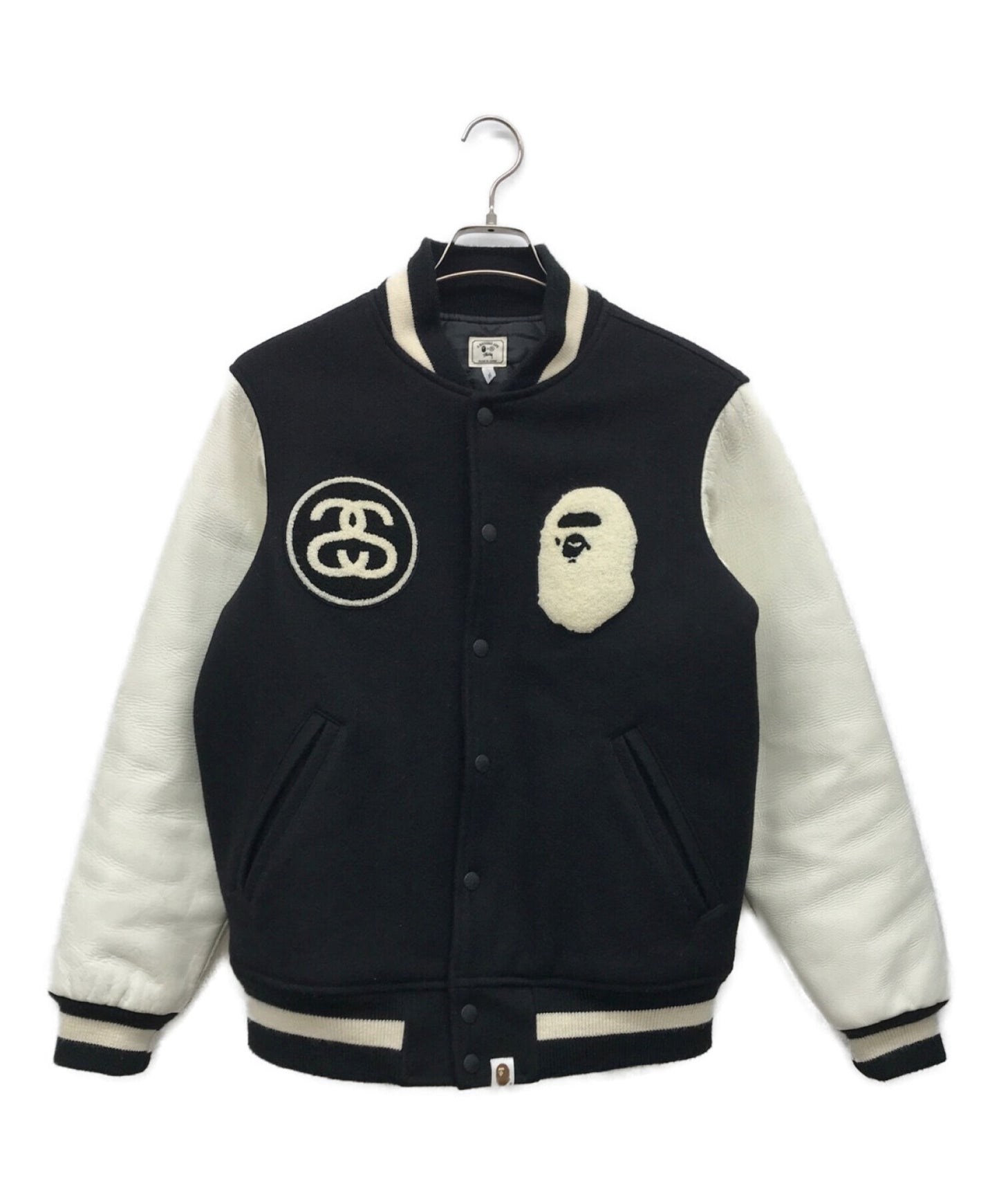 [Pre-owned] A BATHING APE jacket with team's logo