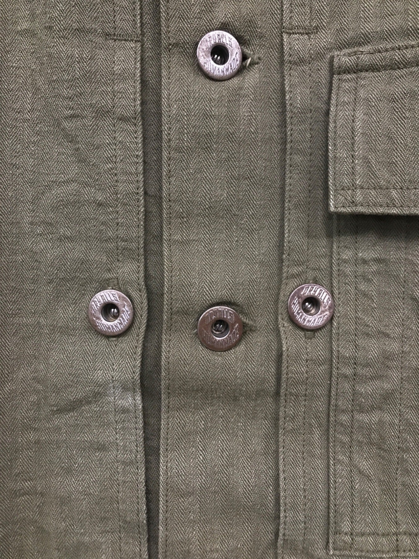 인간이 만든 군사 재킷