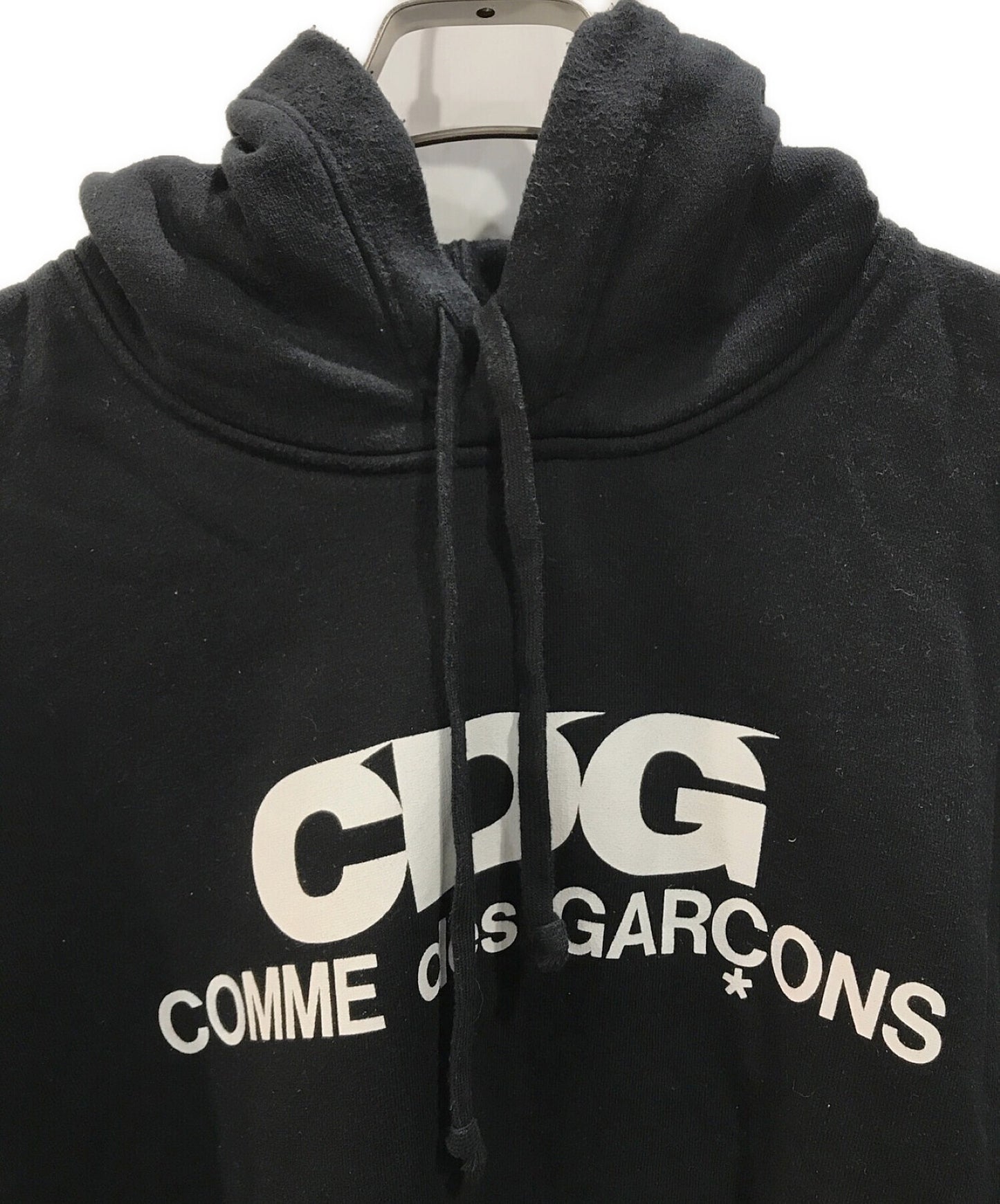 CDG COMME DES GARCONS 로고 판초 까마귀 SZ-T018